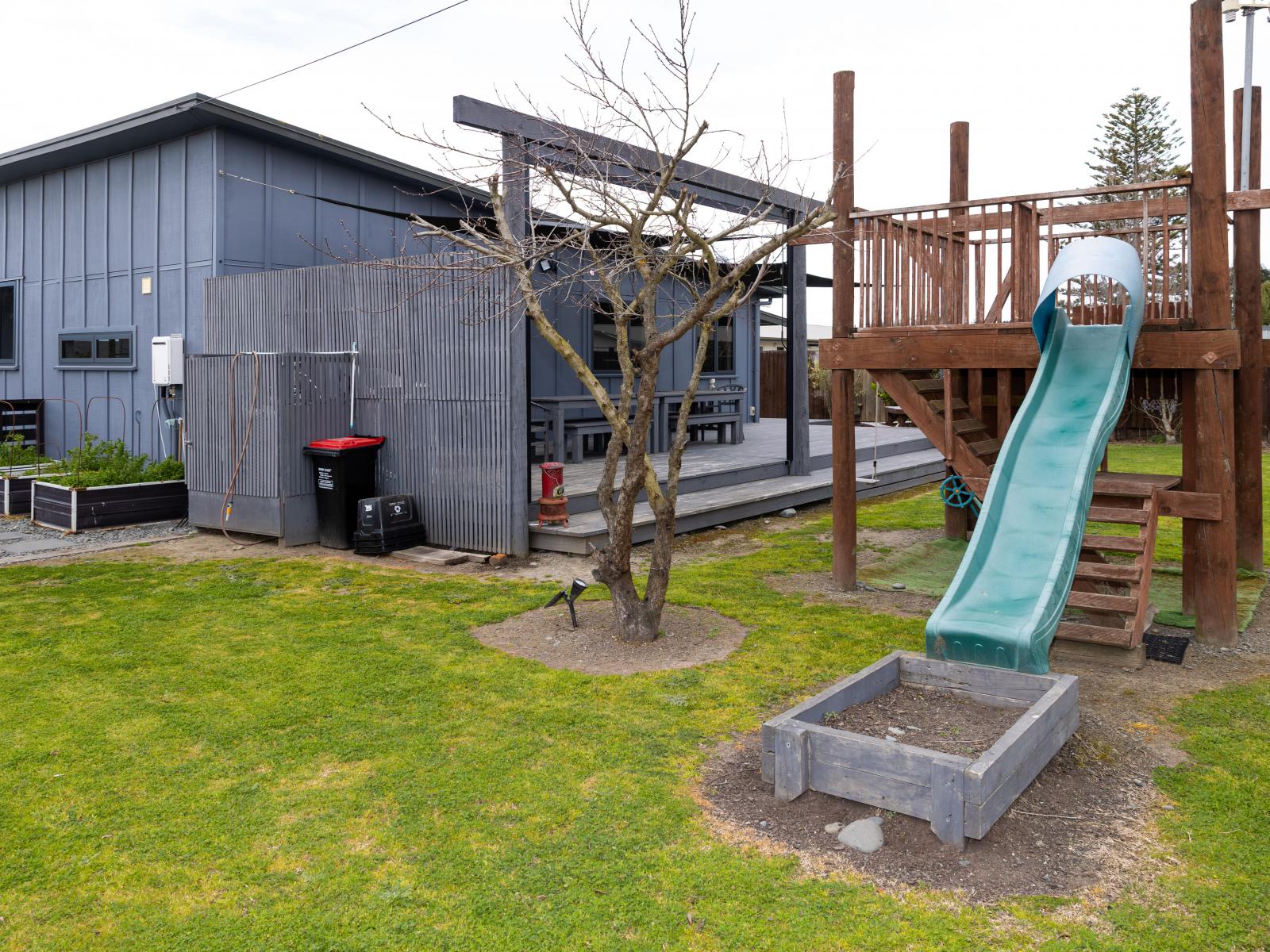 6 Domain Road, Haumoana