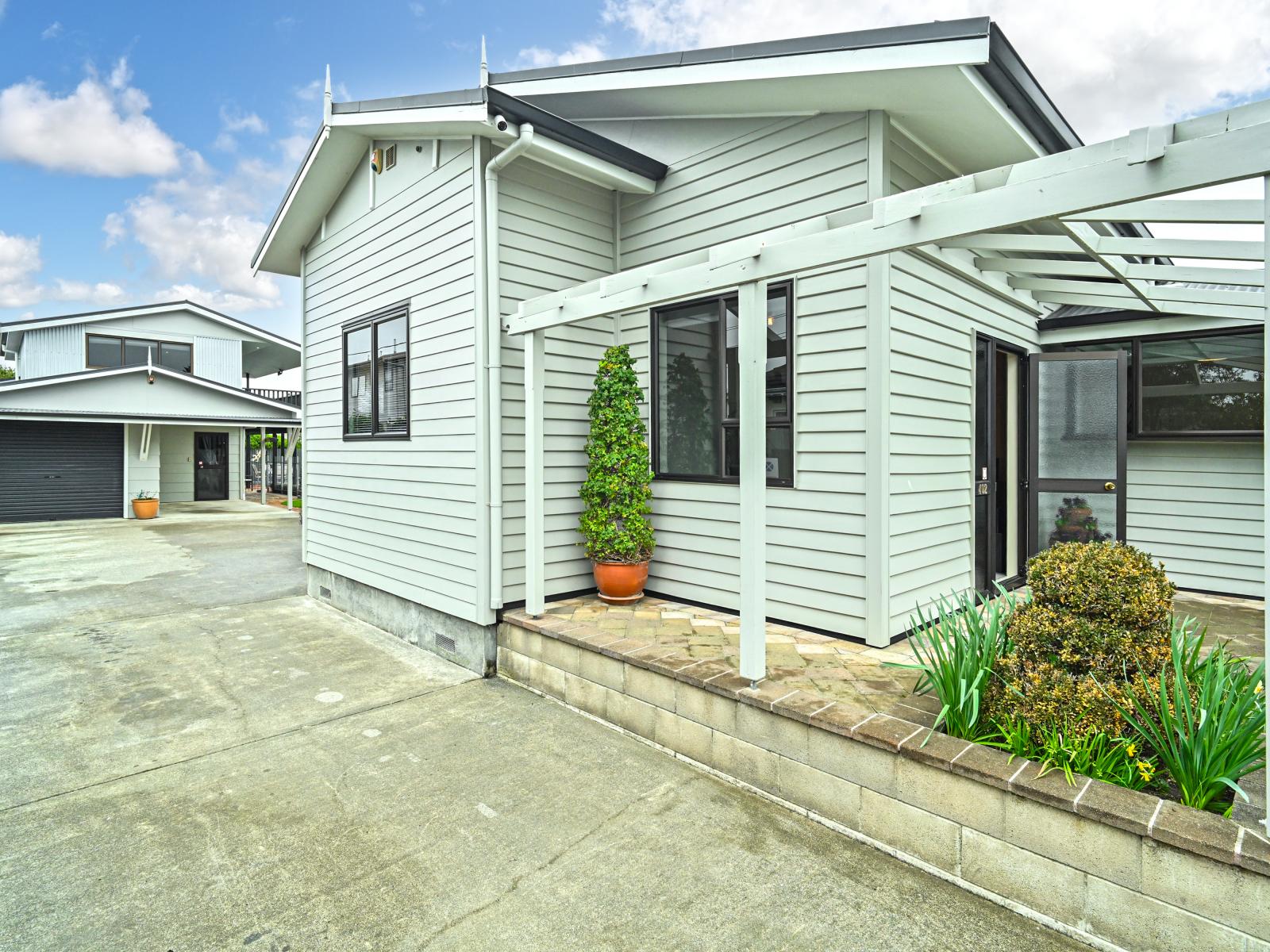 402 Lumsden Road, Akina