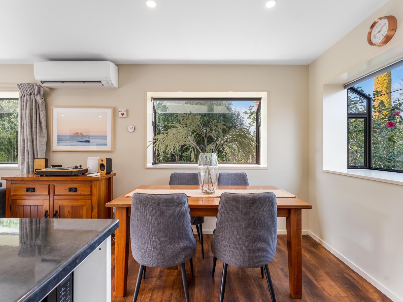 586 Brighton Road, Westwood