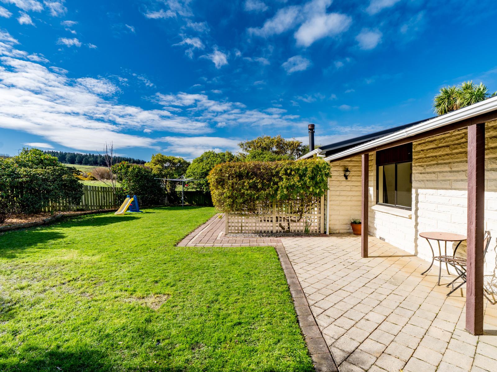 586 Brighton Road, Westwood