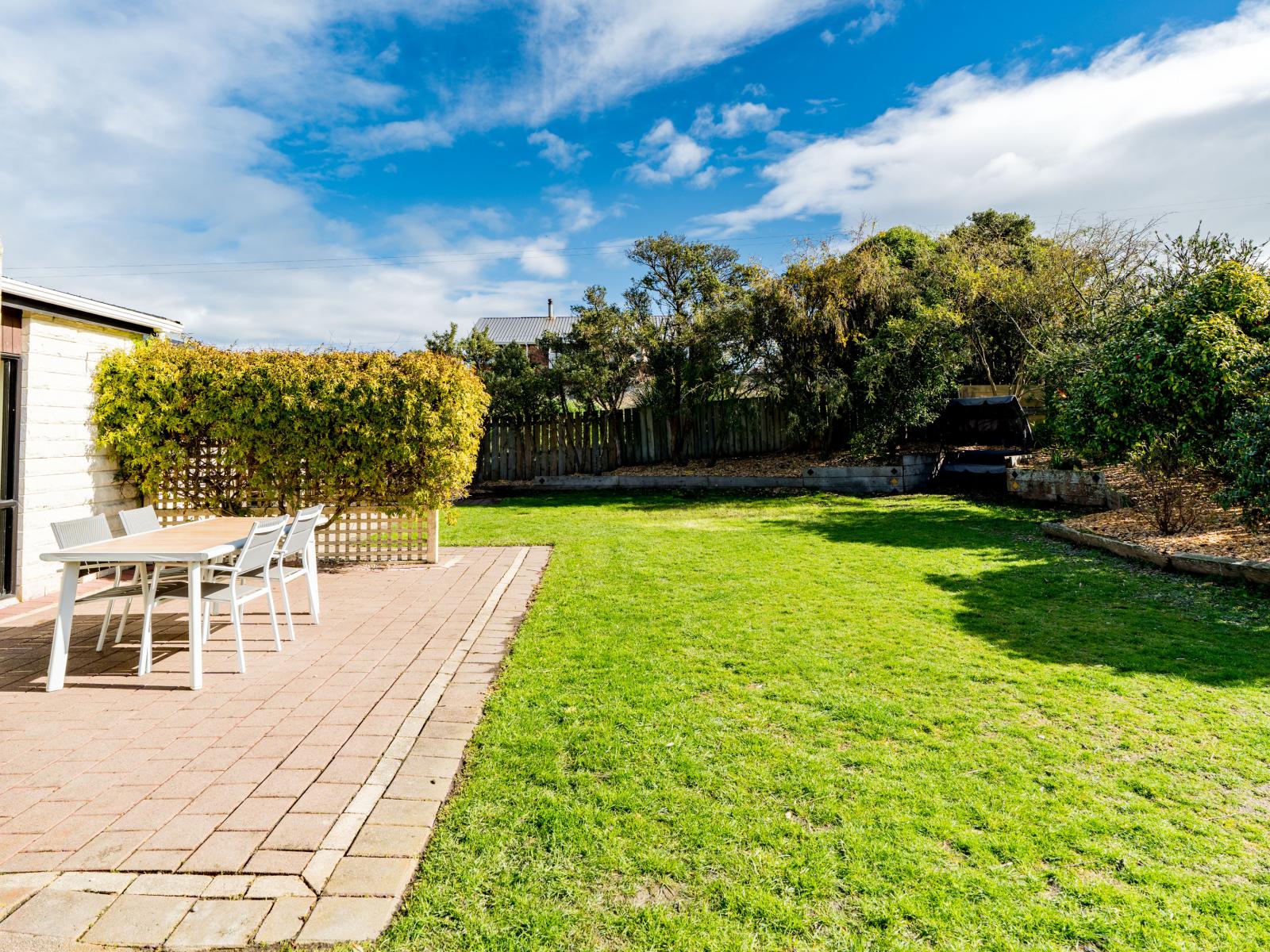 586 Brighton Road, Westwood