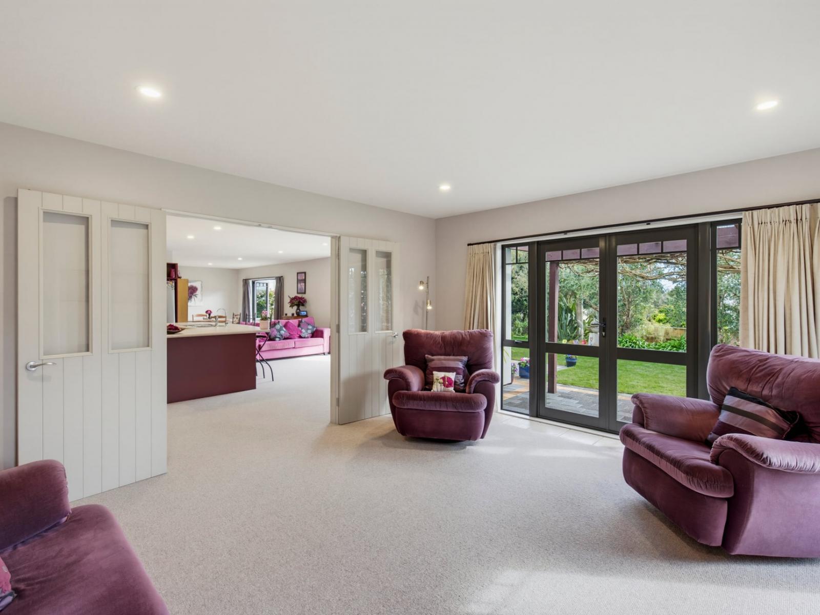 16 Rifleman Lane, Paraparaumu Beach