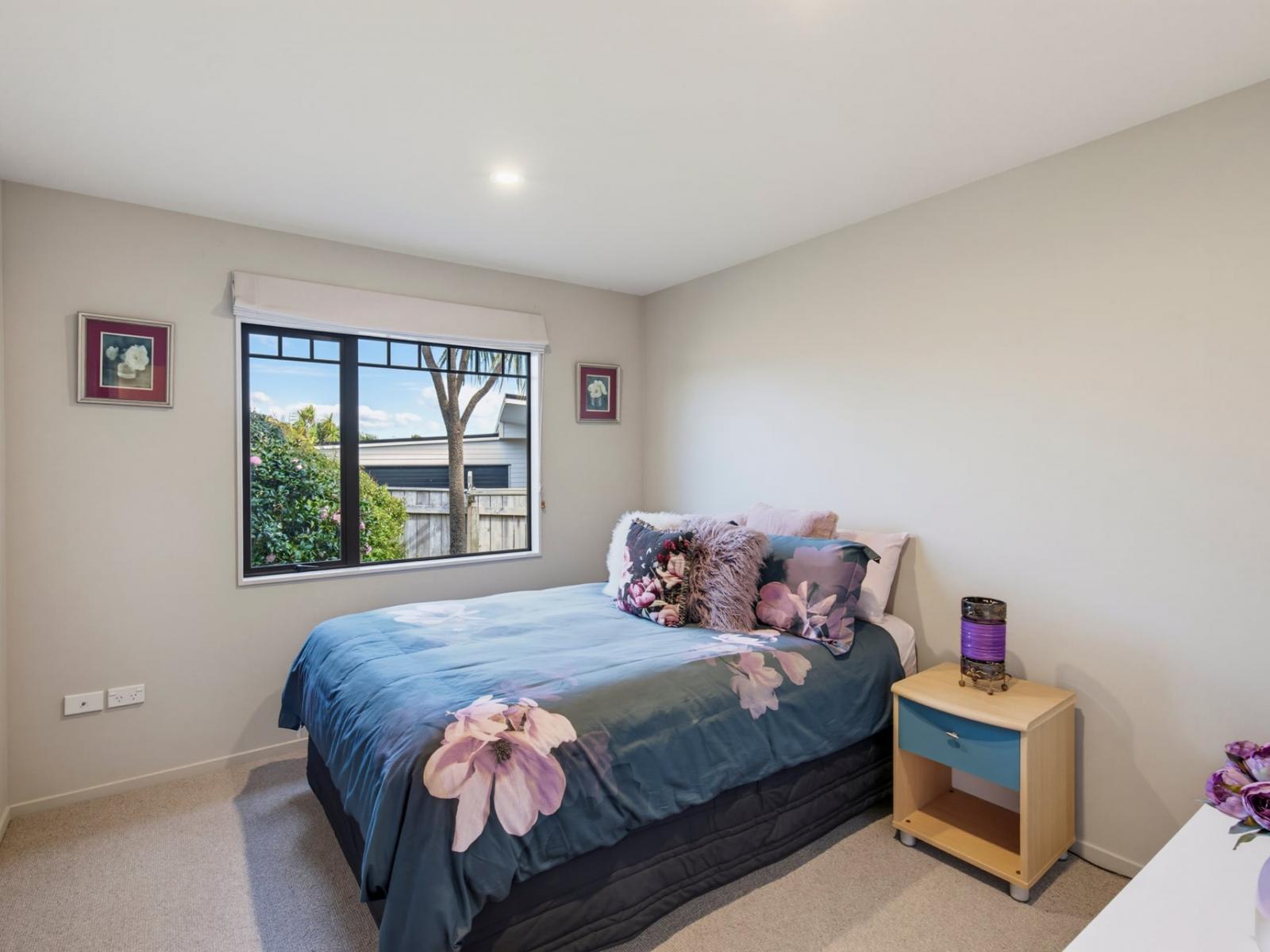 16 Rifleman Lane, Paraparaumu Beach