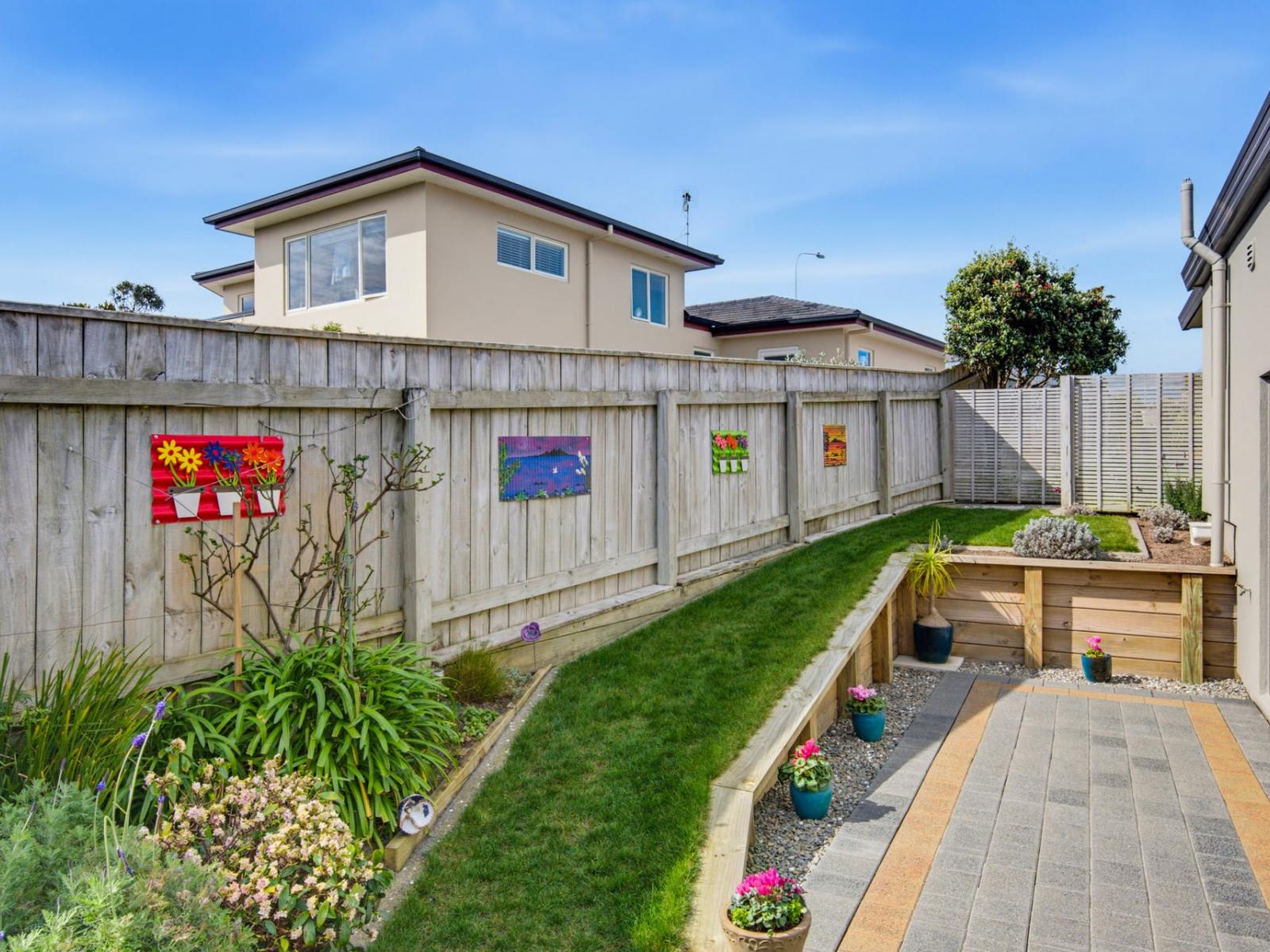16 Rifleman Lane, Paraparaumu Beach