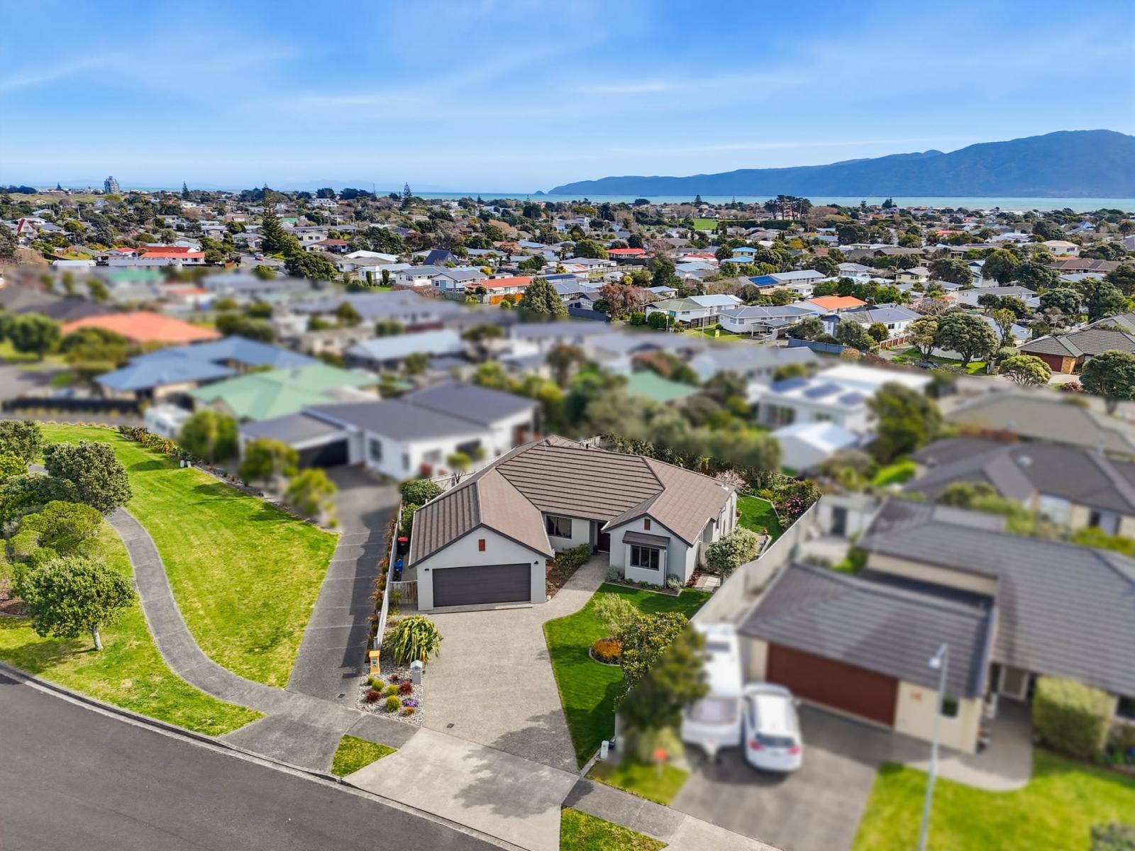 16 Rifleman Lane, Paraparaumu Beach