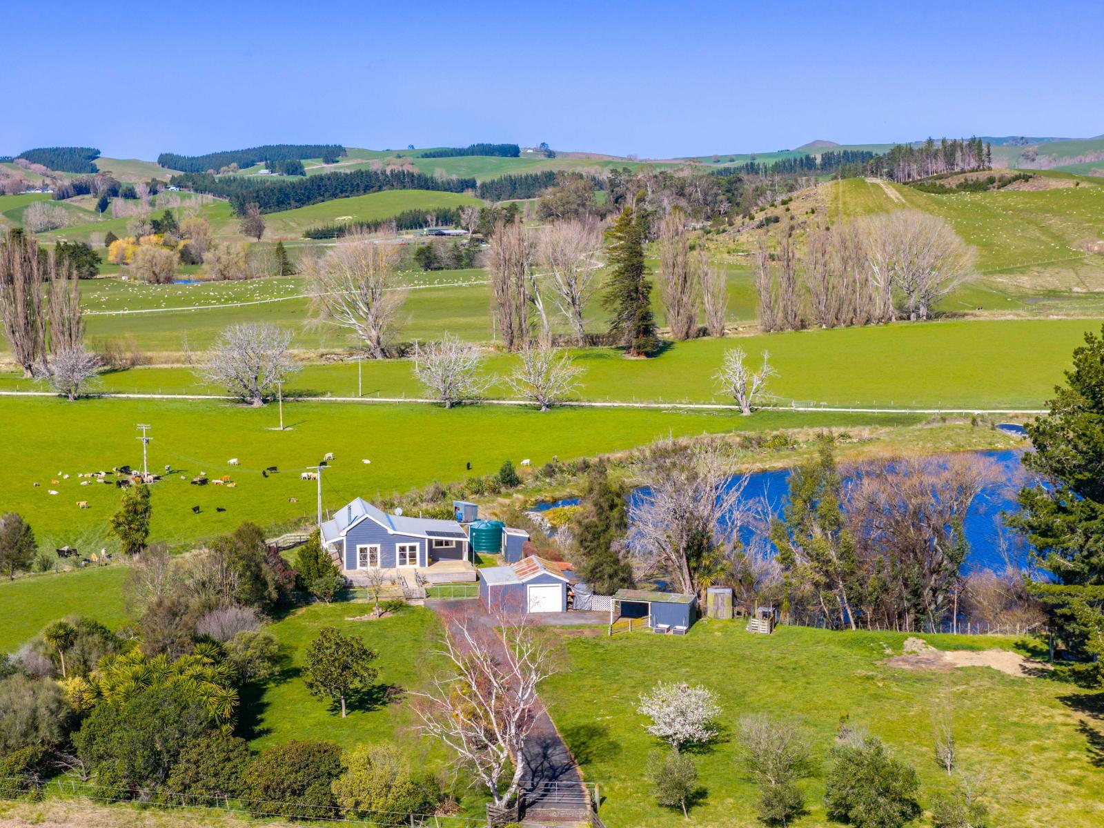 537 Lake Station Road, Flemington