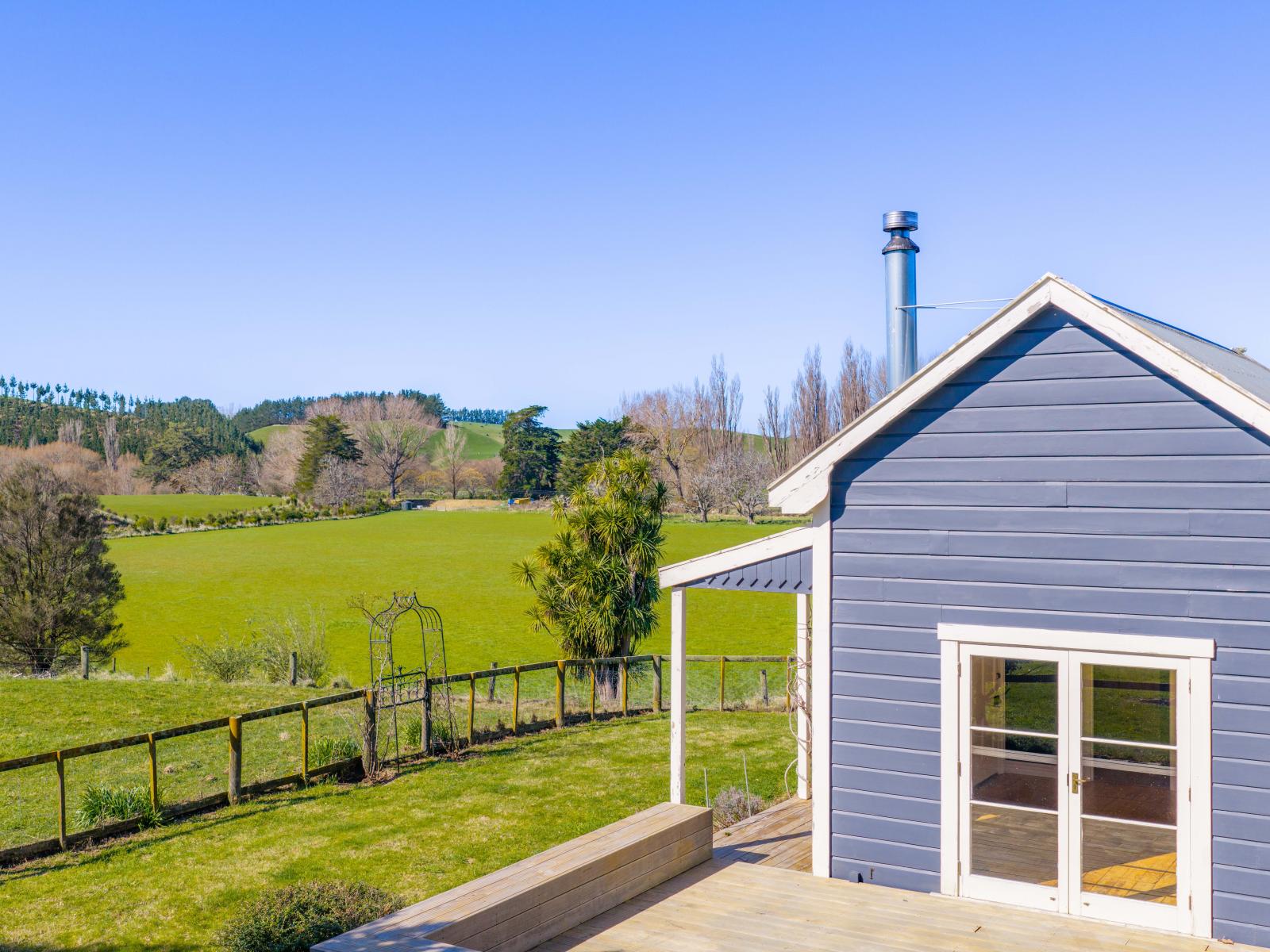537 Lake Station Road, Flemington