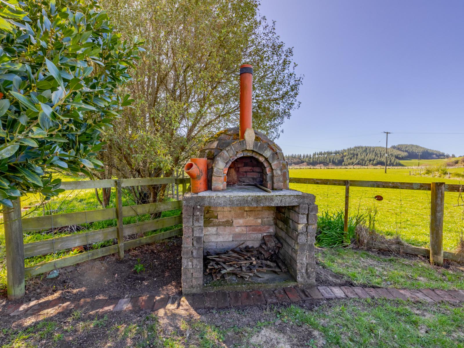 537 Lake Station Road, Flemington