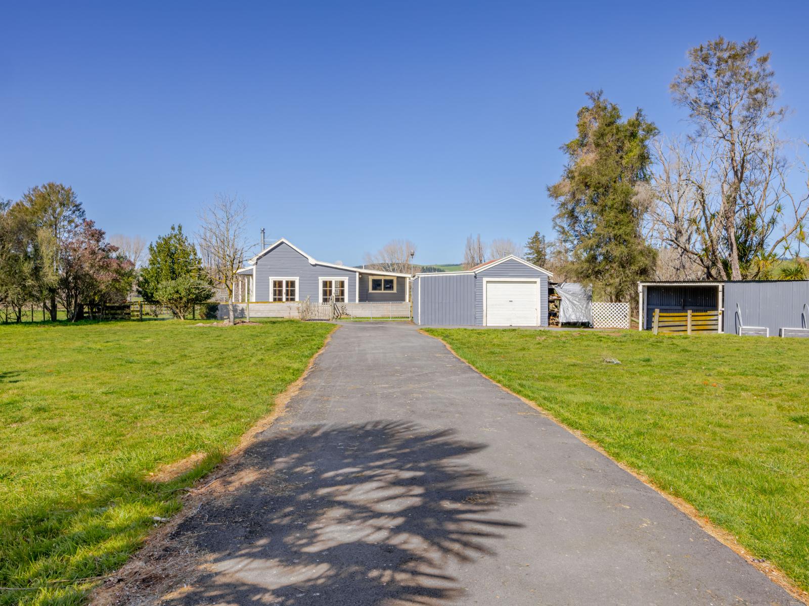 537 Lake Station Road, Flemington
