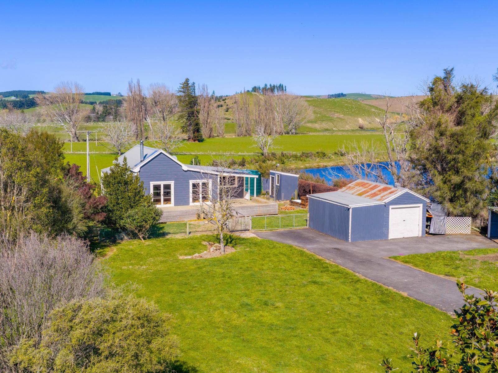 537 Lake Station Road, Flemington