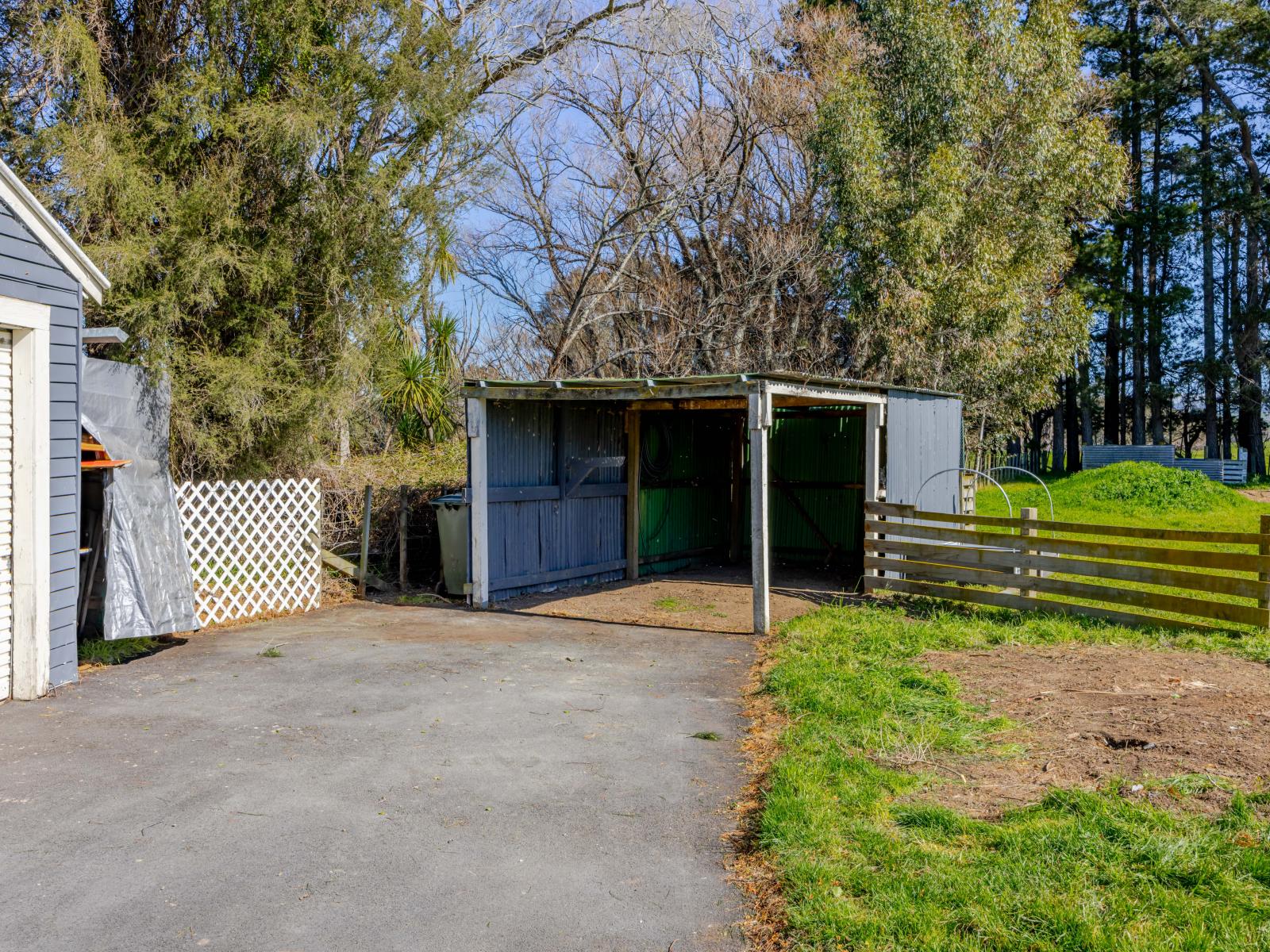 537 Lake Station Road, Flemington