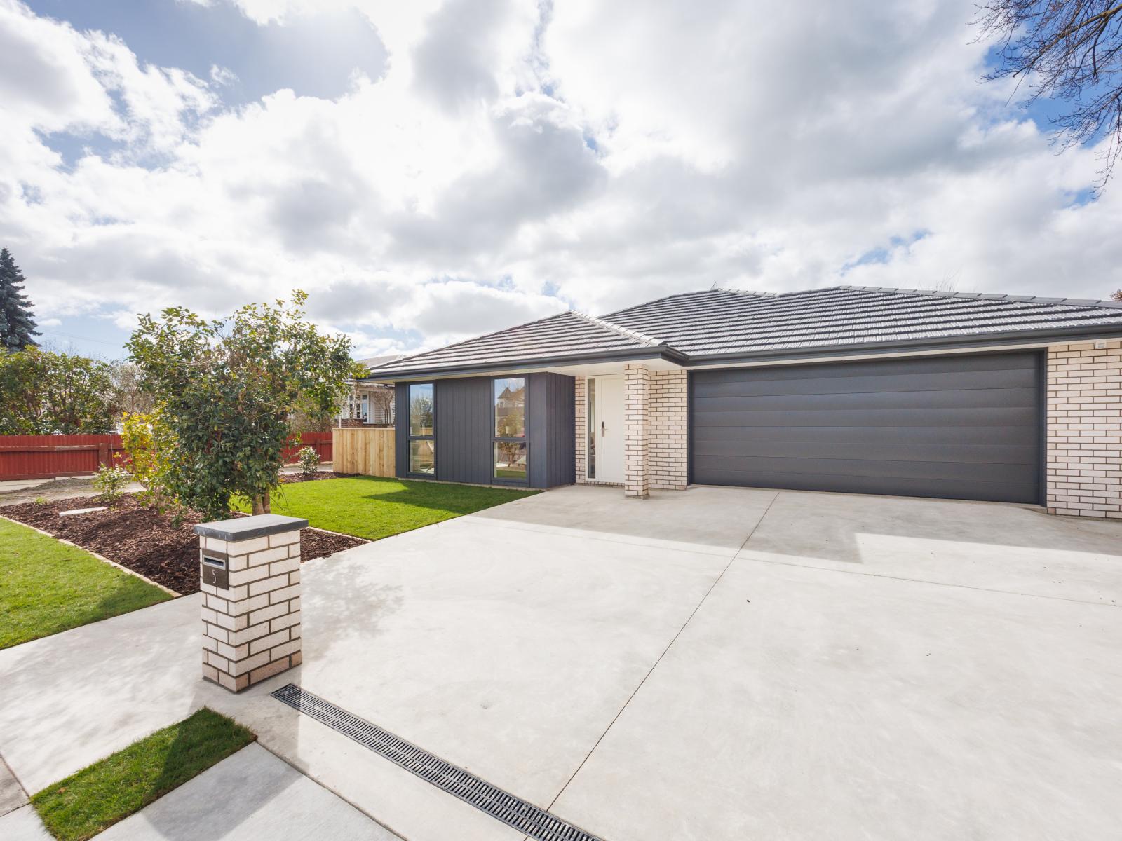 5 Denbigh Street, Feilding
