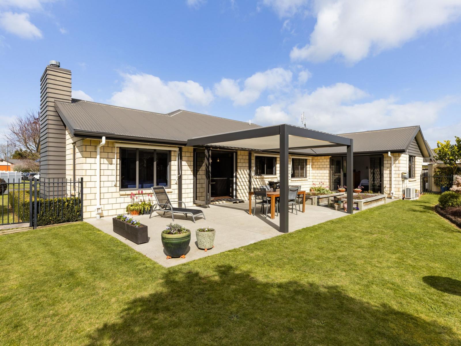 9 Cooper Crescent, Cambridge
