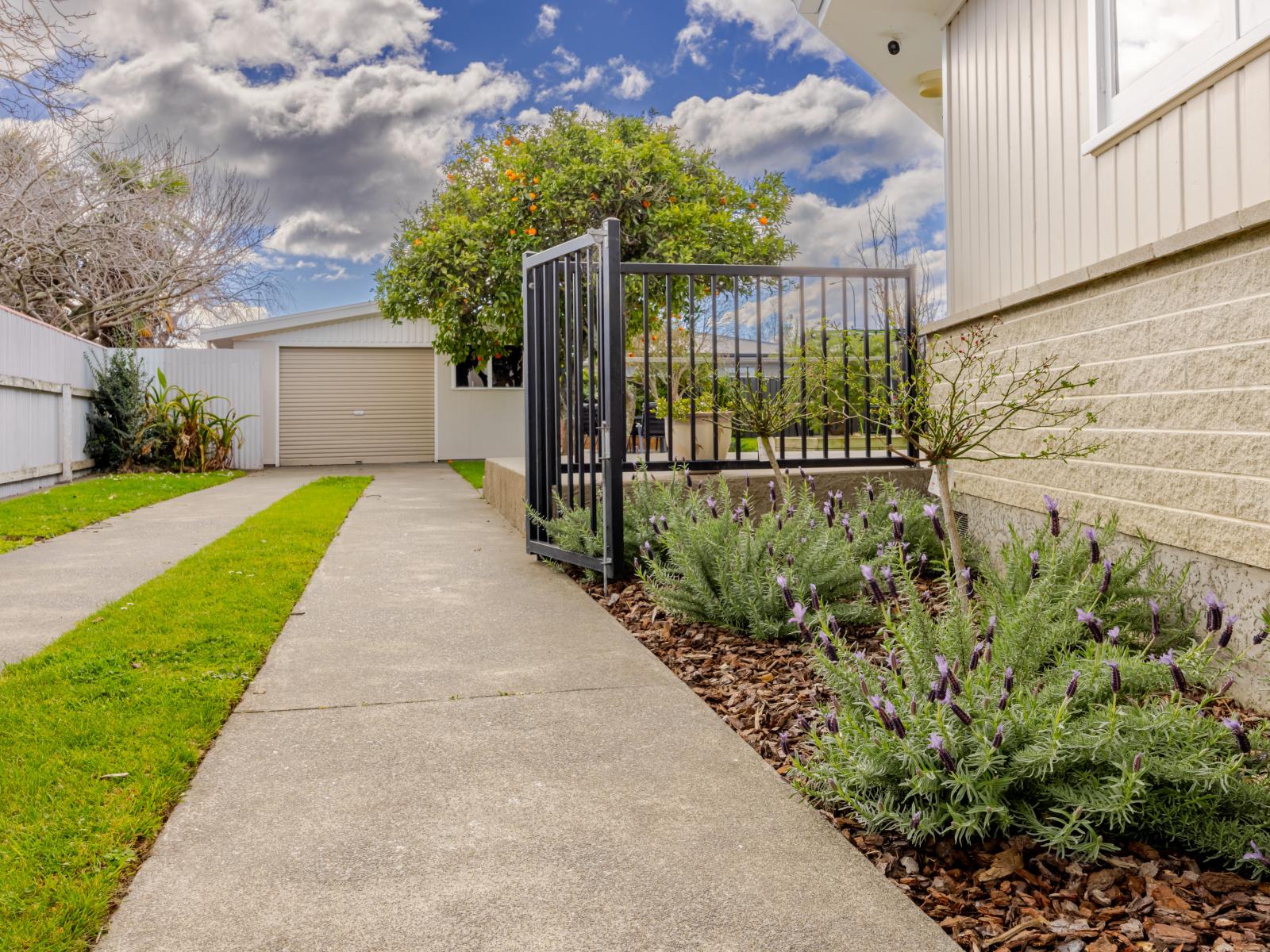 40 Southwark Avenue, Tamatea