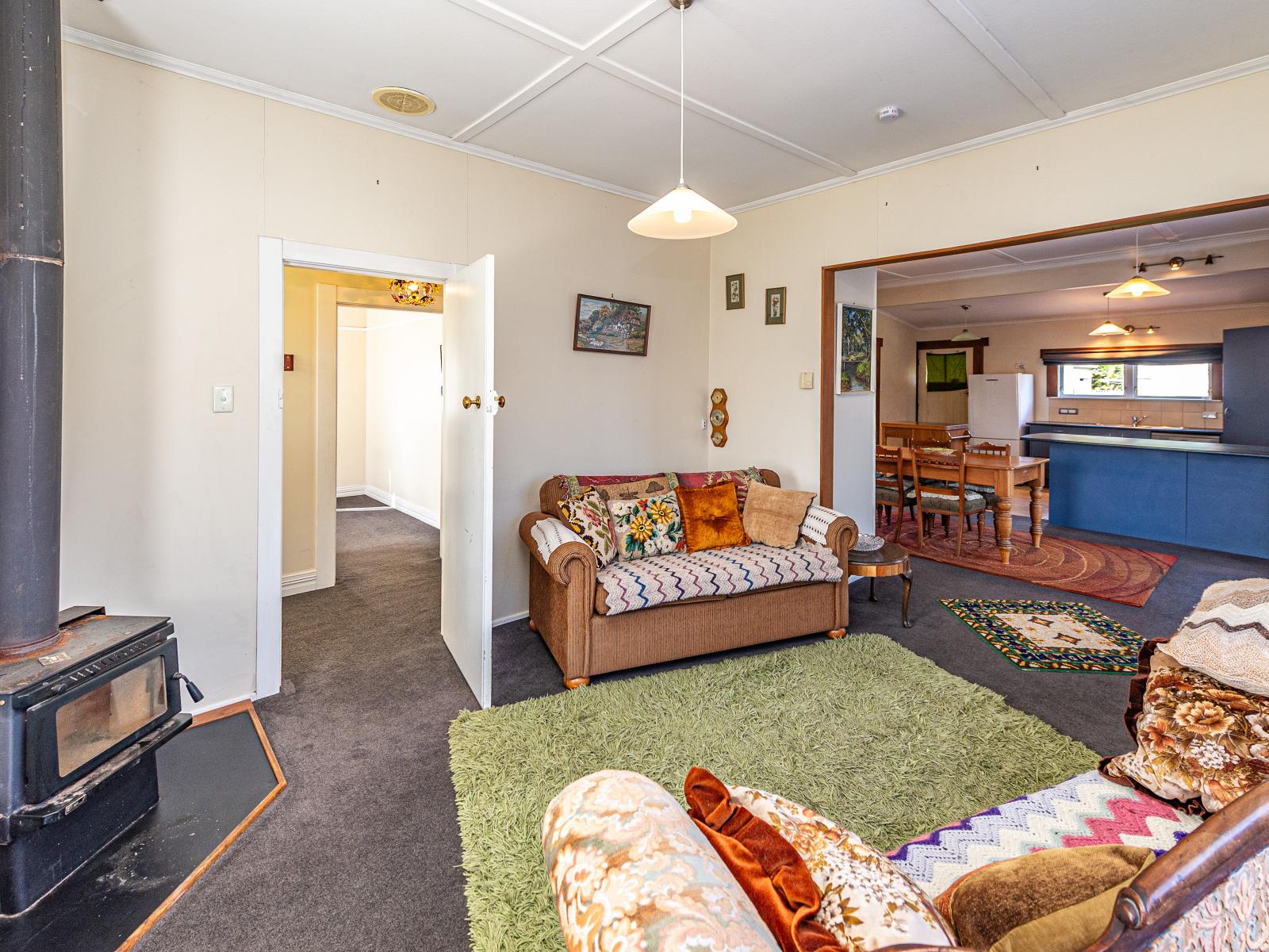 194 Anzac Parade, Whanganui East