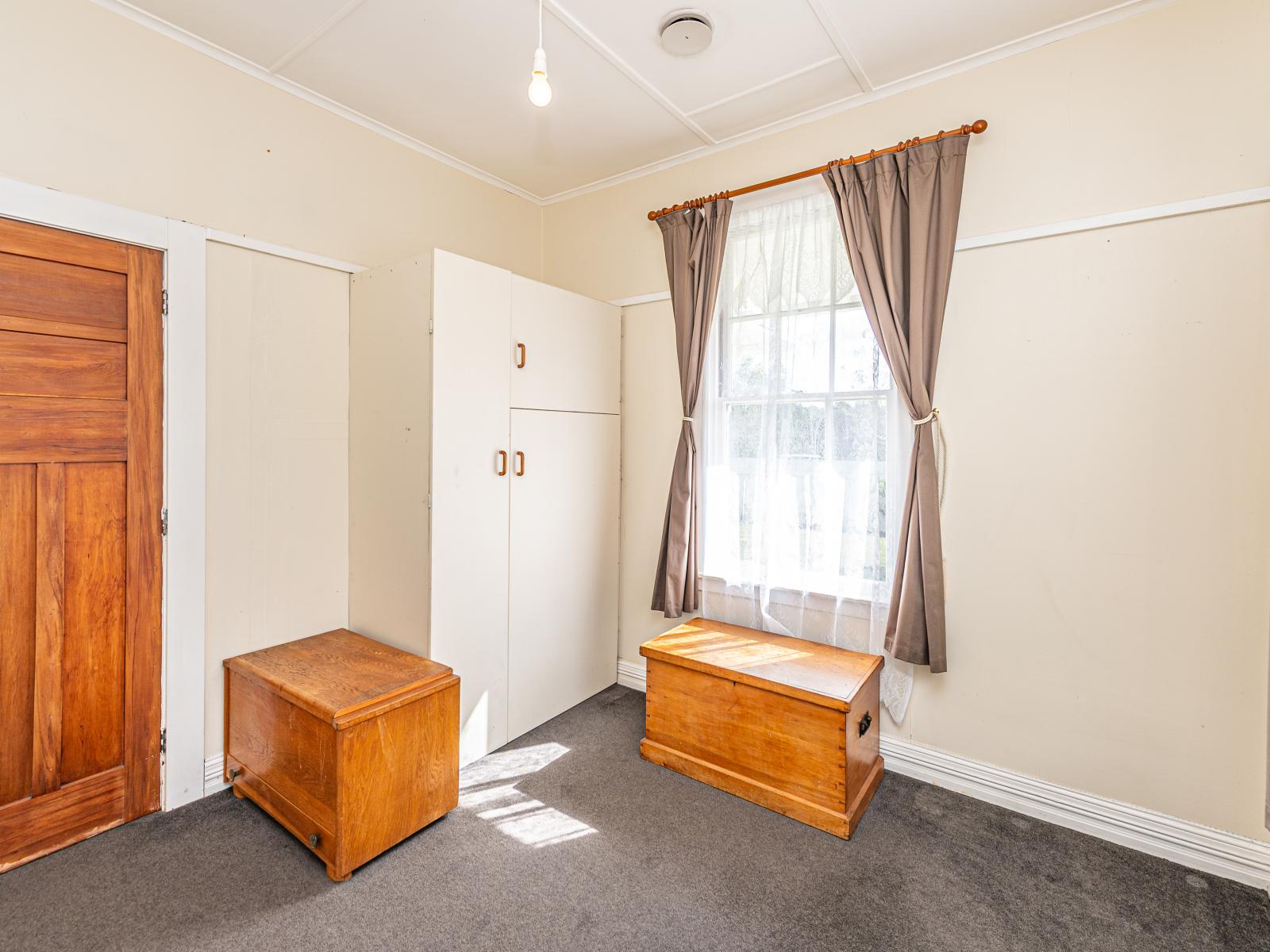 194 Anzac Parade, Whanganui East