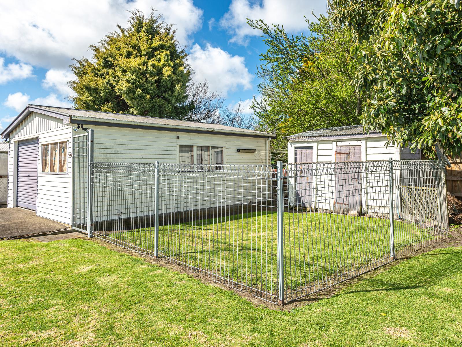 194 Anzac Parade, Whanganui East