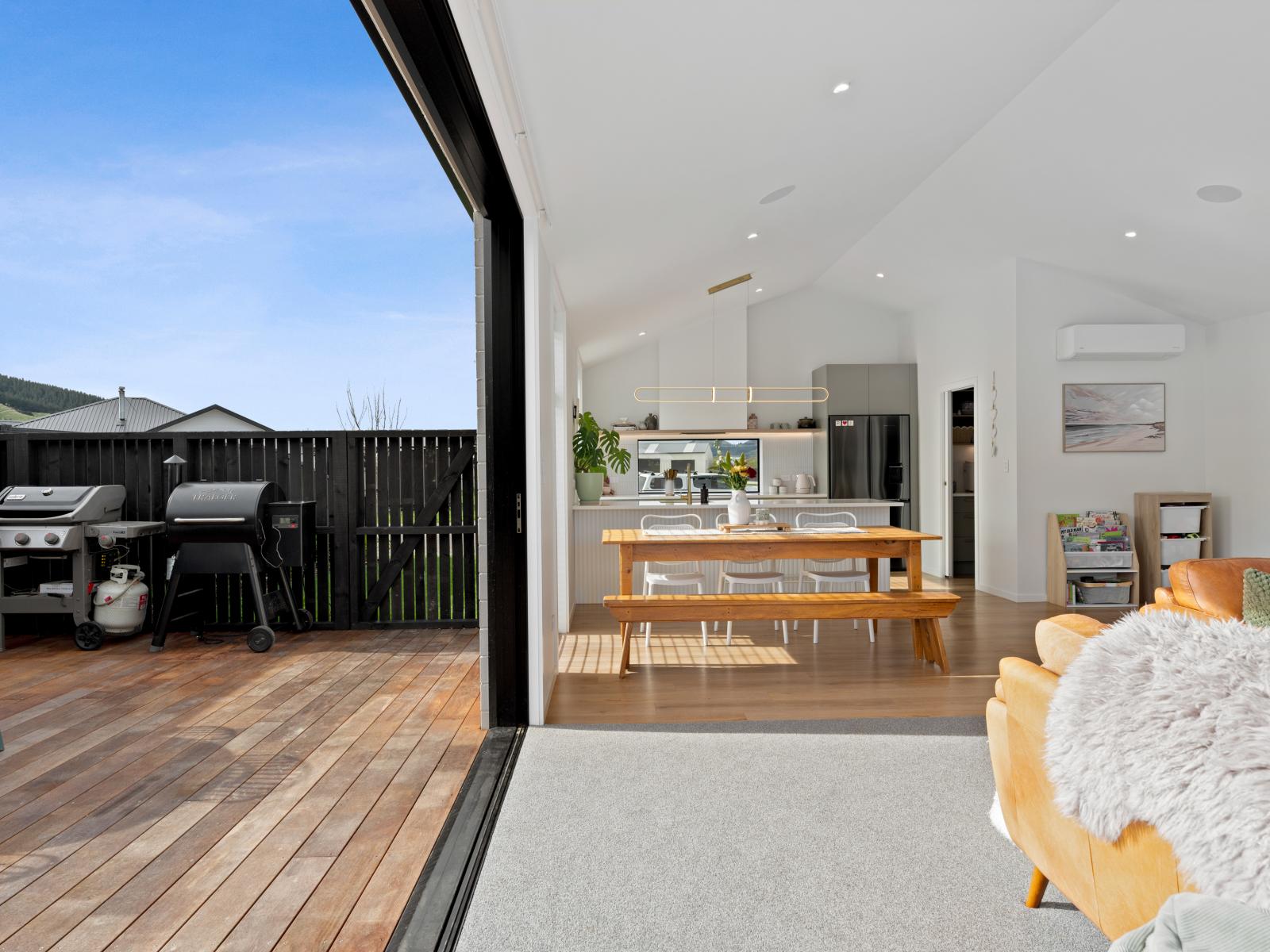 15 Franks Place, Outram