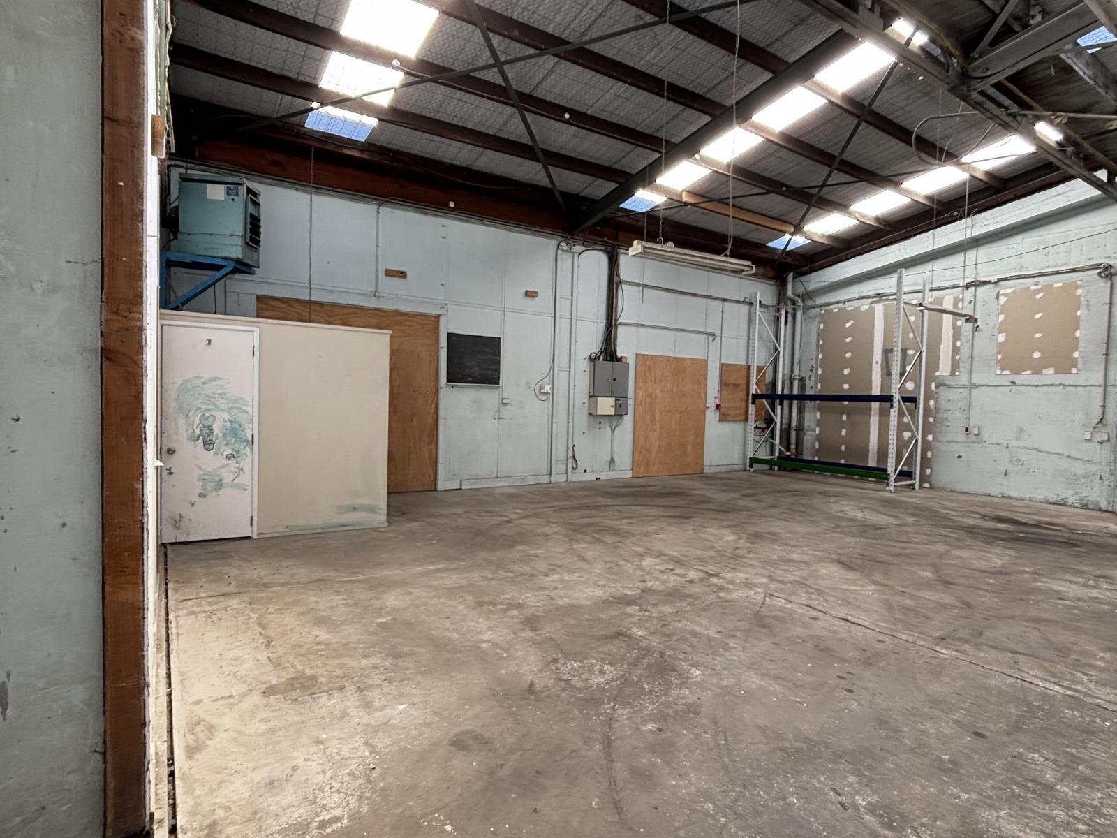 405 King Street North, Hastings