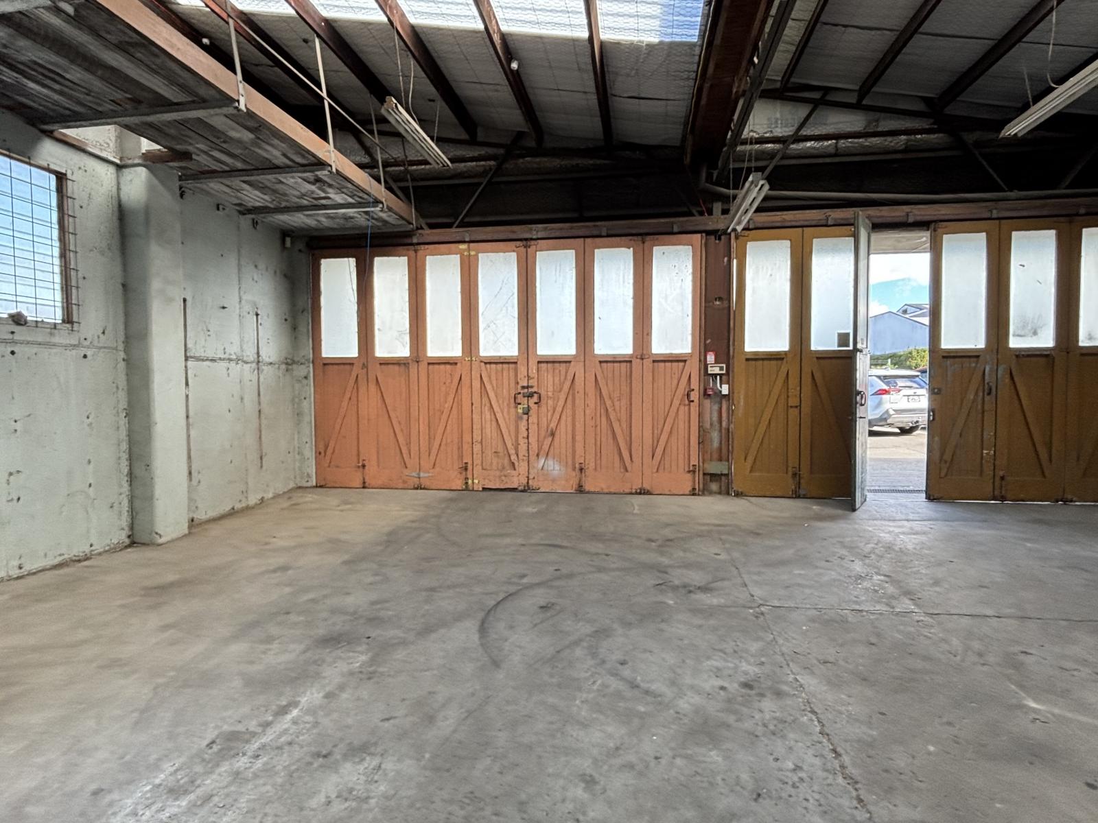 405 King Street North, Hastings
