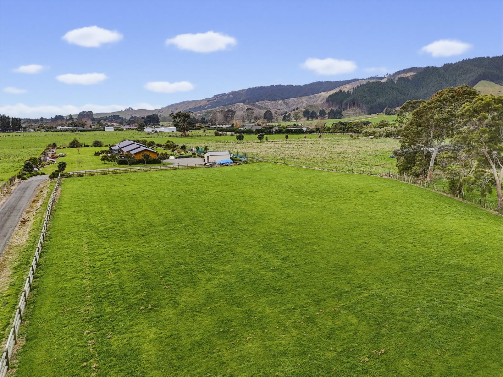 425 Tararua Road, Levin