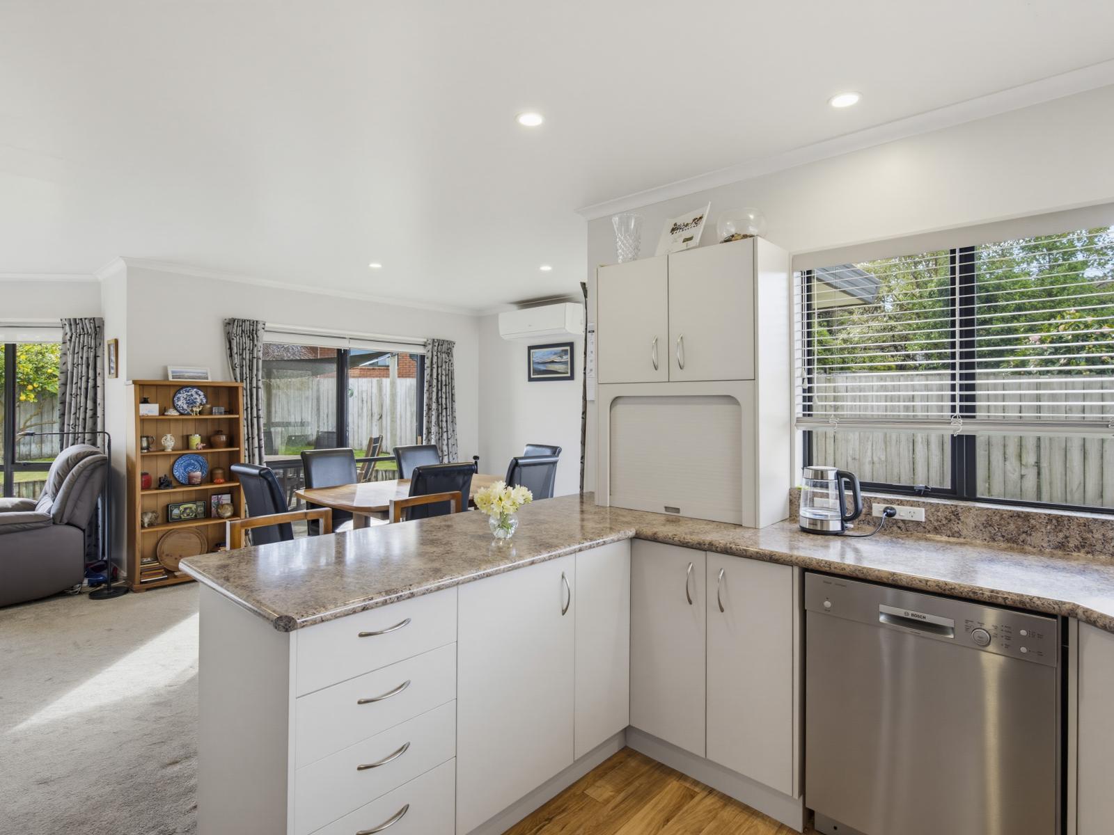 14 Sunburst Court, Paraparaumu Beach