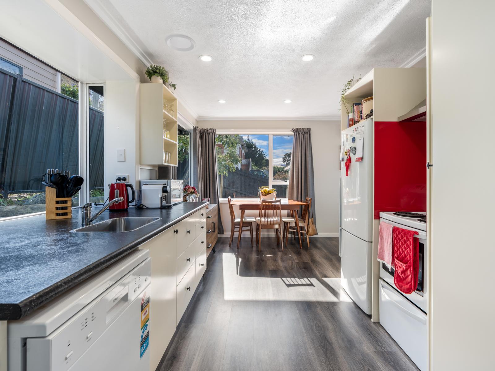 73 Beresford Street, Wakari