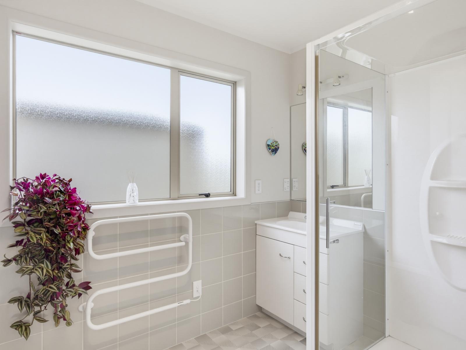 4 Corfe Castle Lane, Levin