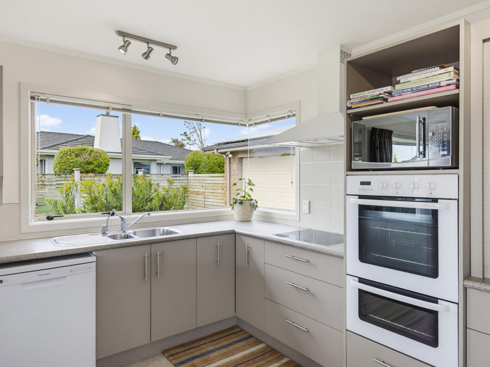 4 Corfe Castle Lane, Levin