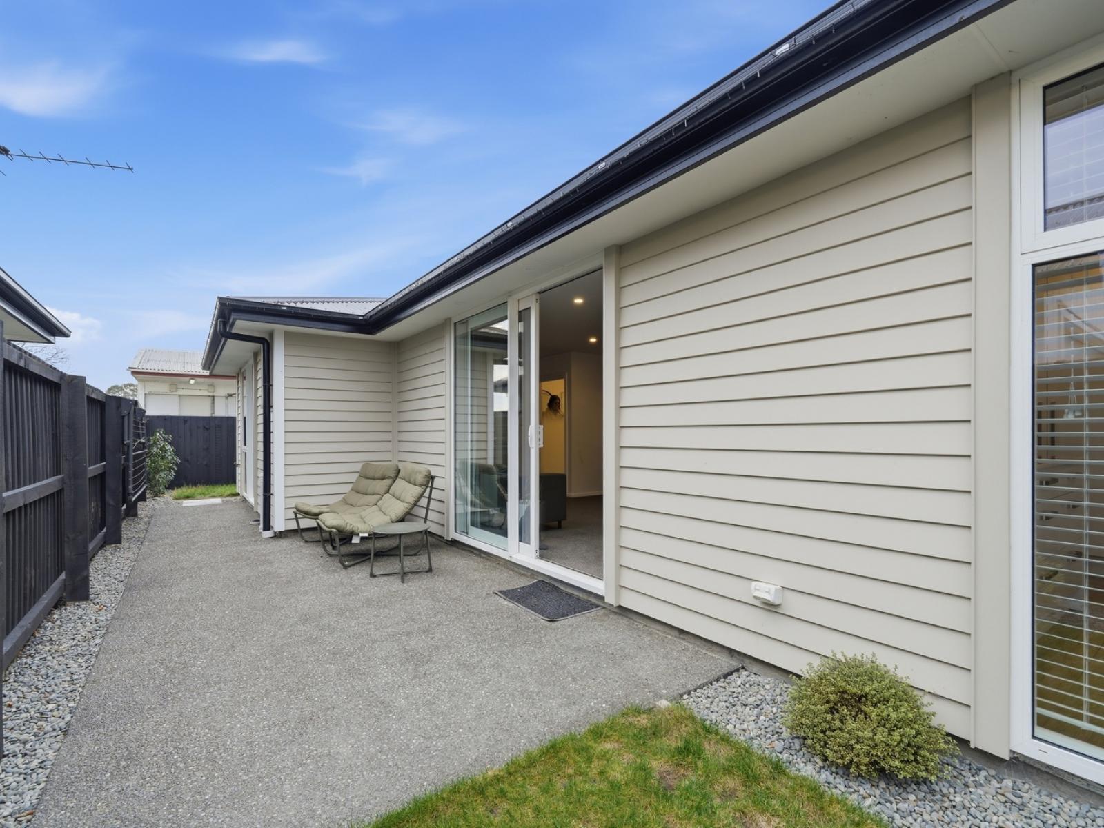 4 Olearia Lane, Woodend