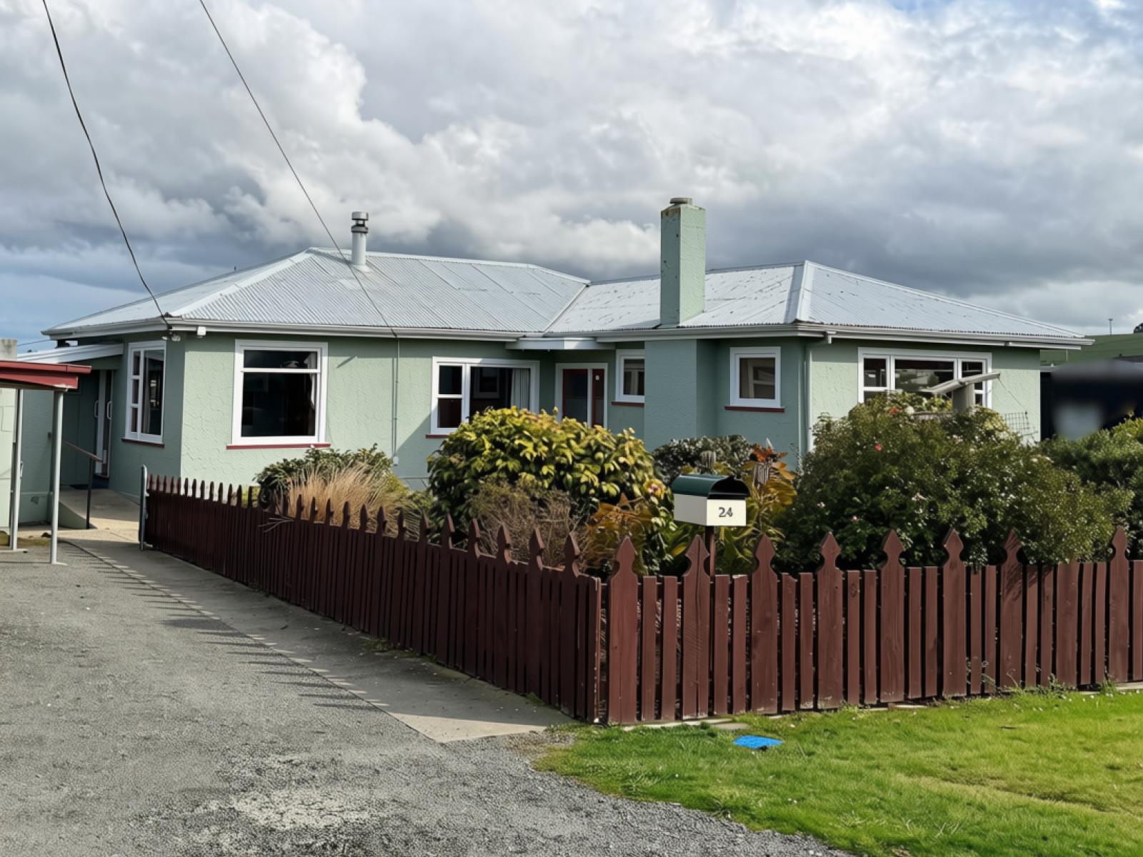 24 Charles Street, Weston