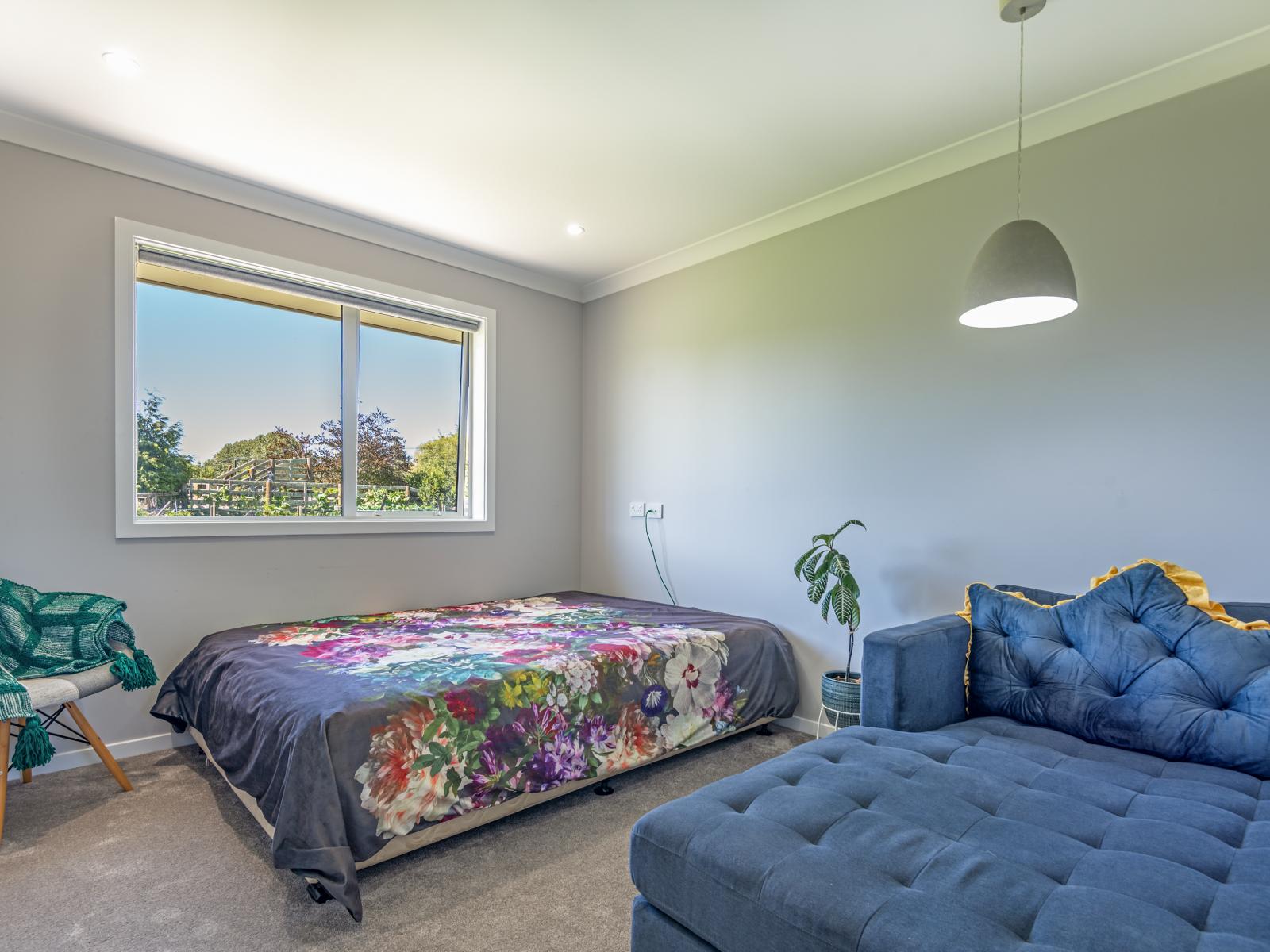 2 Tutakarae Road, Kelvin Grove
