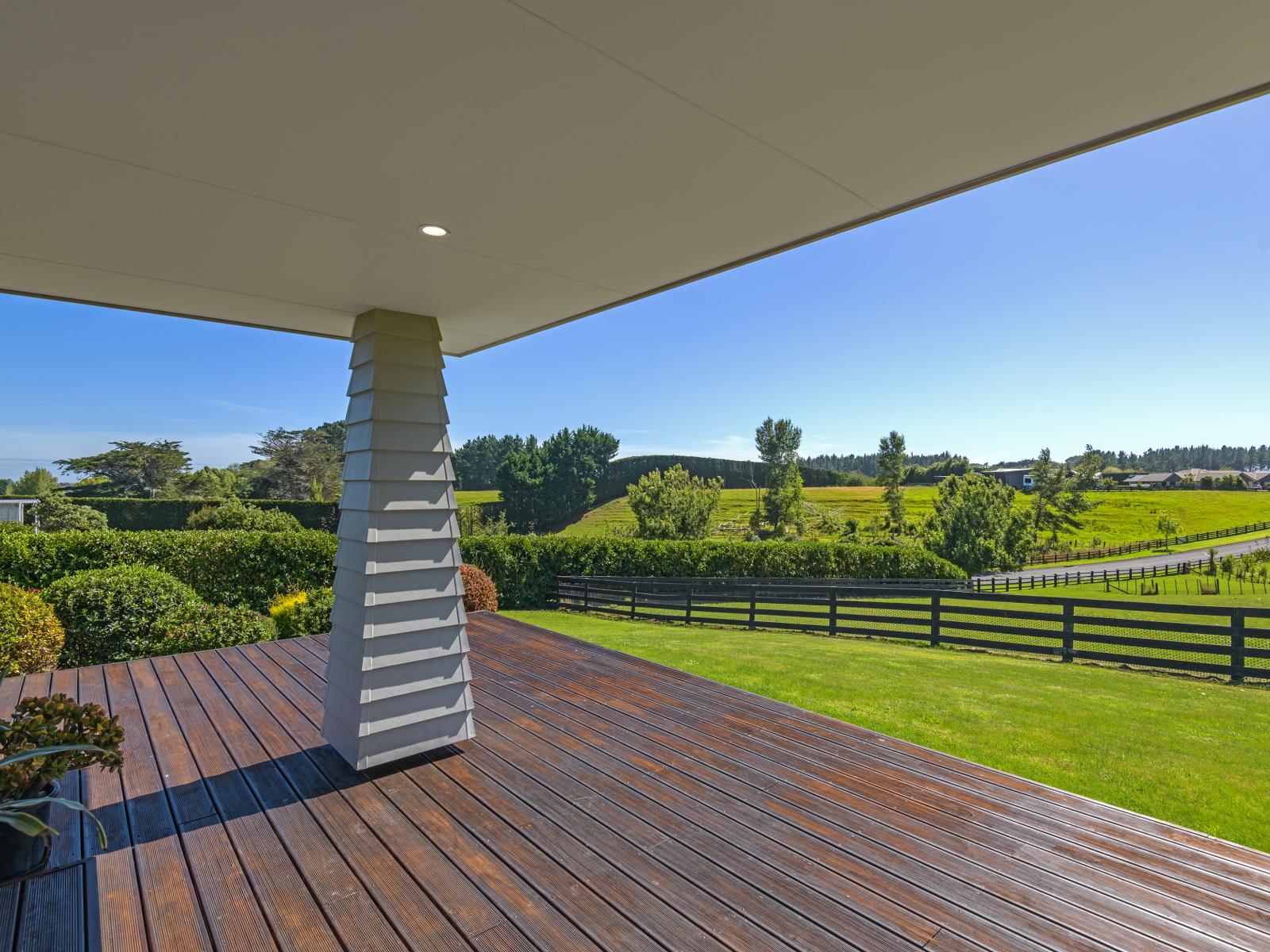 2 Tutakarae Road, Kelvin Grove