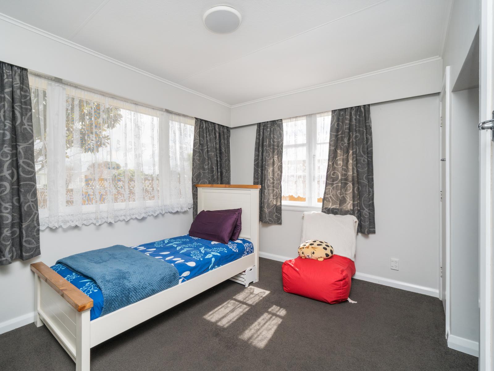 11 Kingston Street, Awapuni