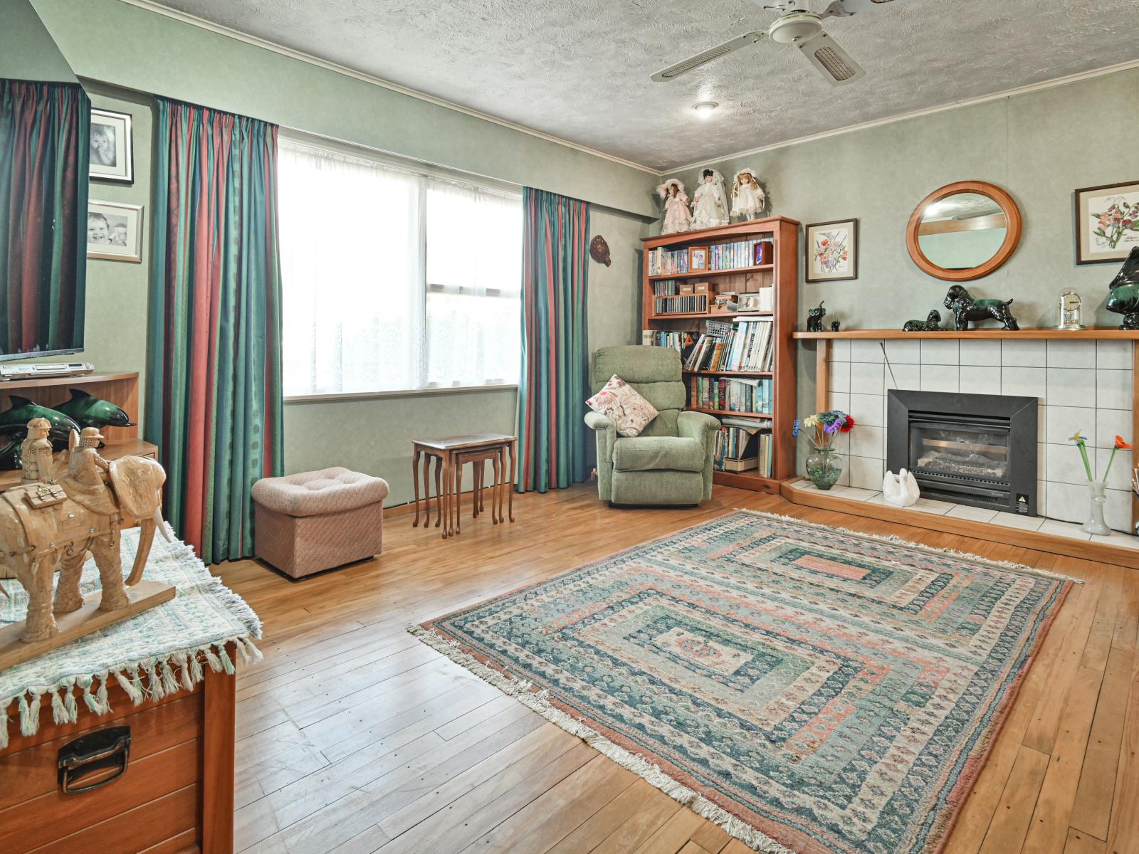 40 Downing Avenue, Pirimai