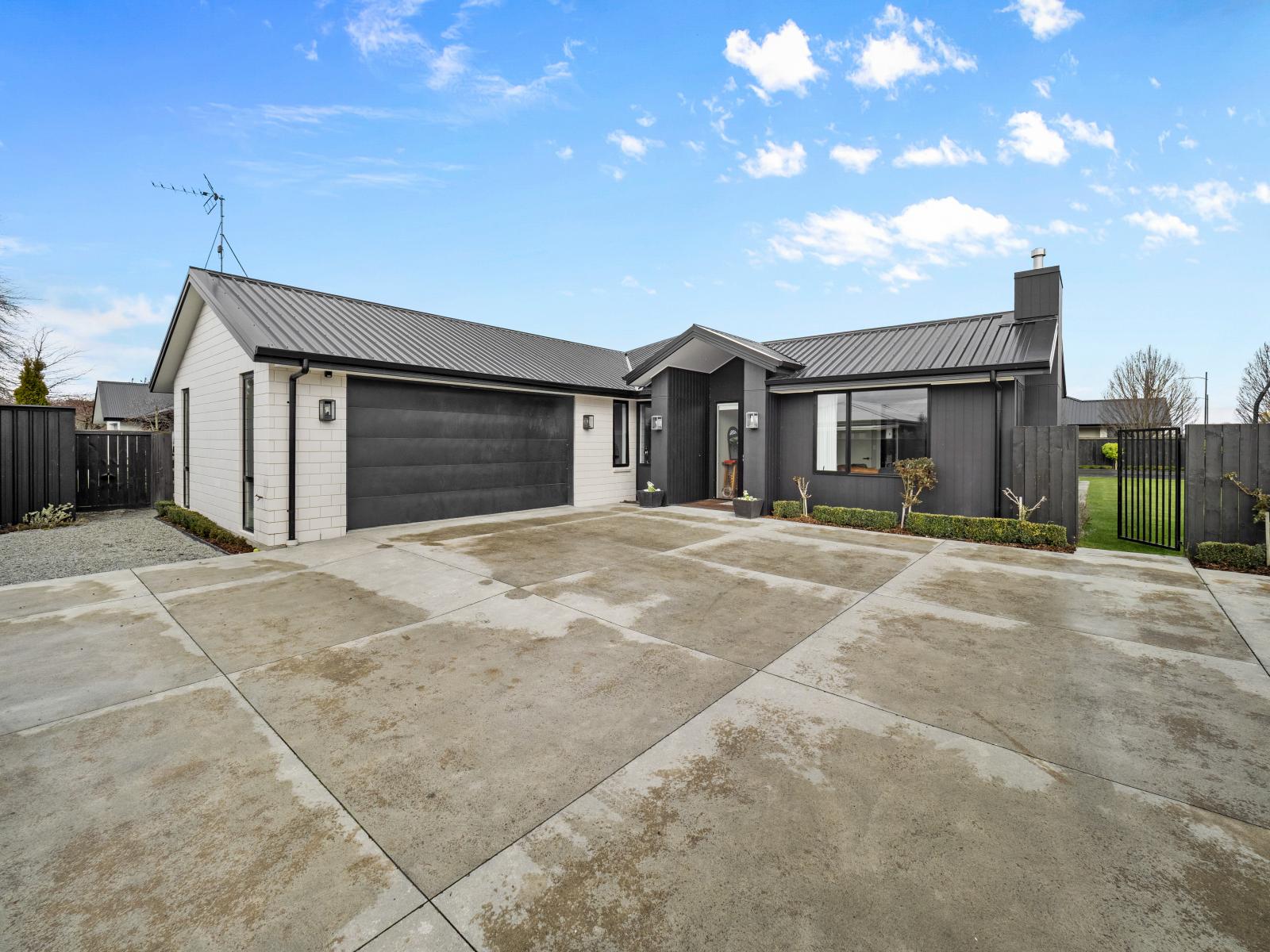 160 Allens Road, Allenton