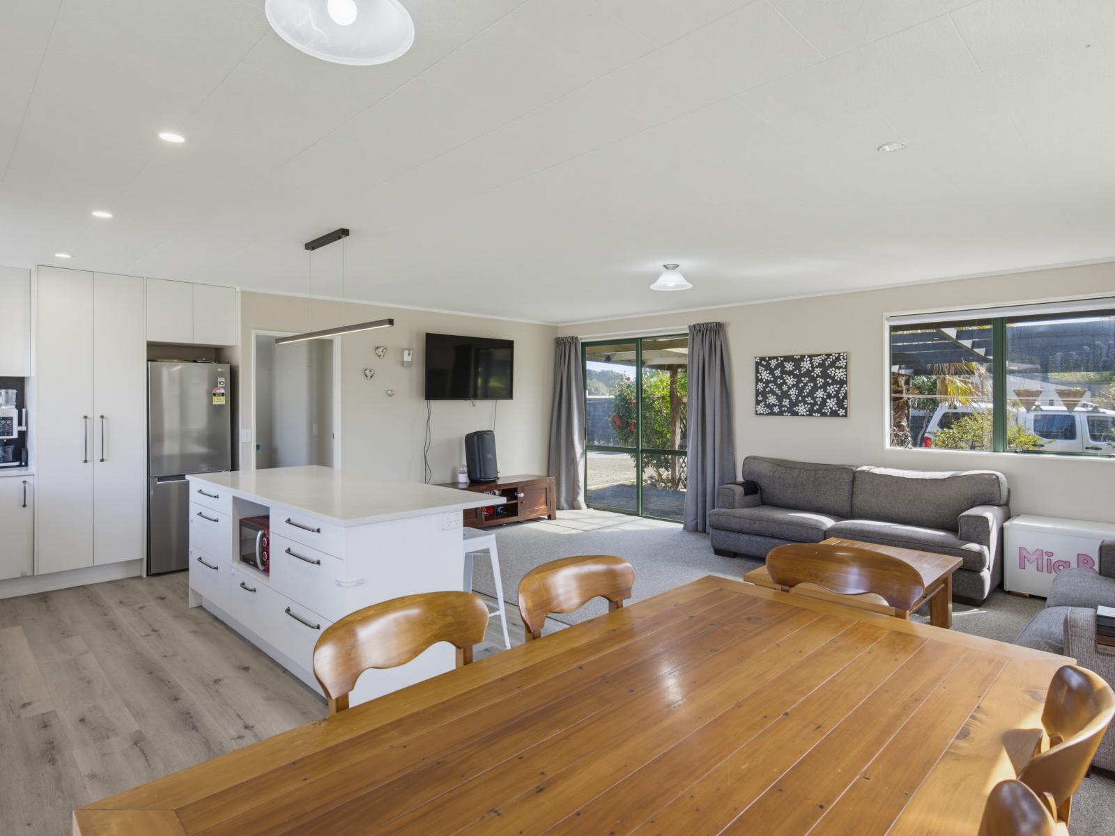 16B Karaka Street, Otaki Beach
