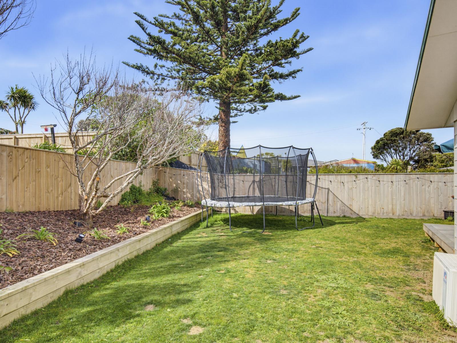 16B Karaka Street, Otaki Beach