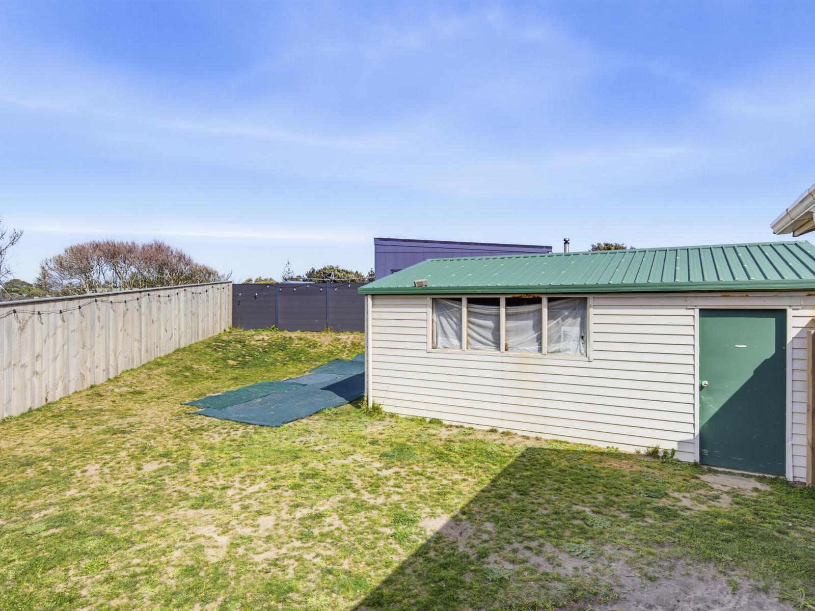 16B Karaka Street, Otaki Beach