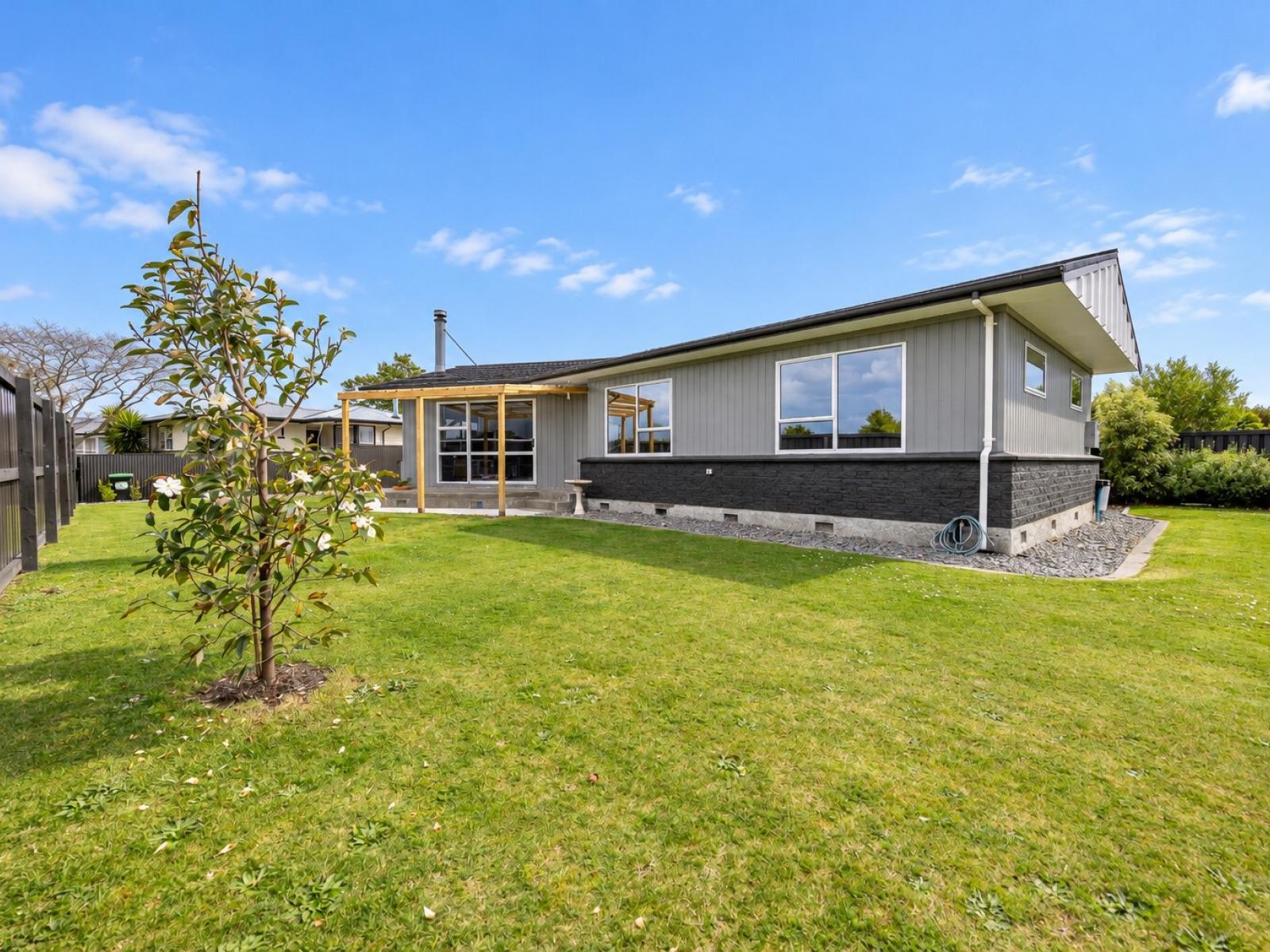 2 Galway Street, Tamatea