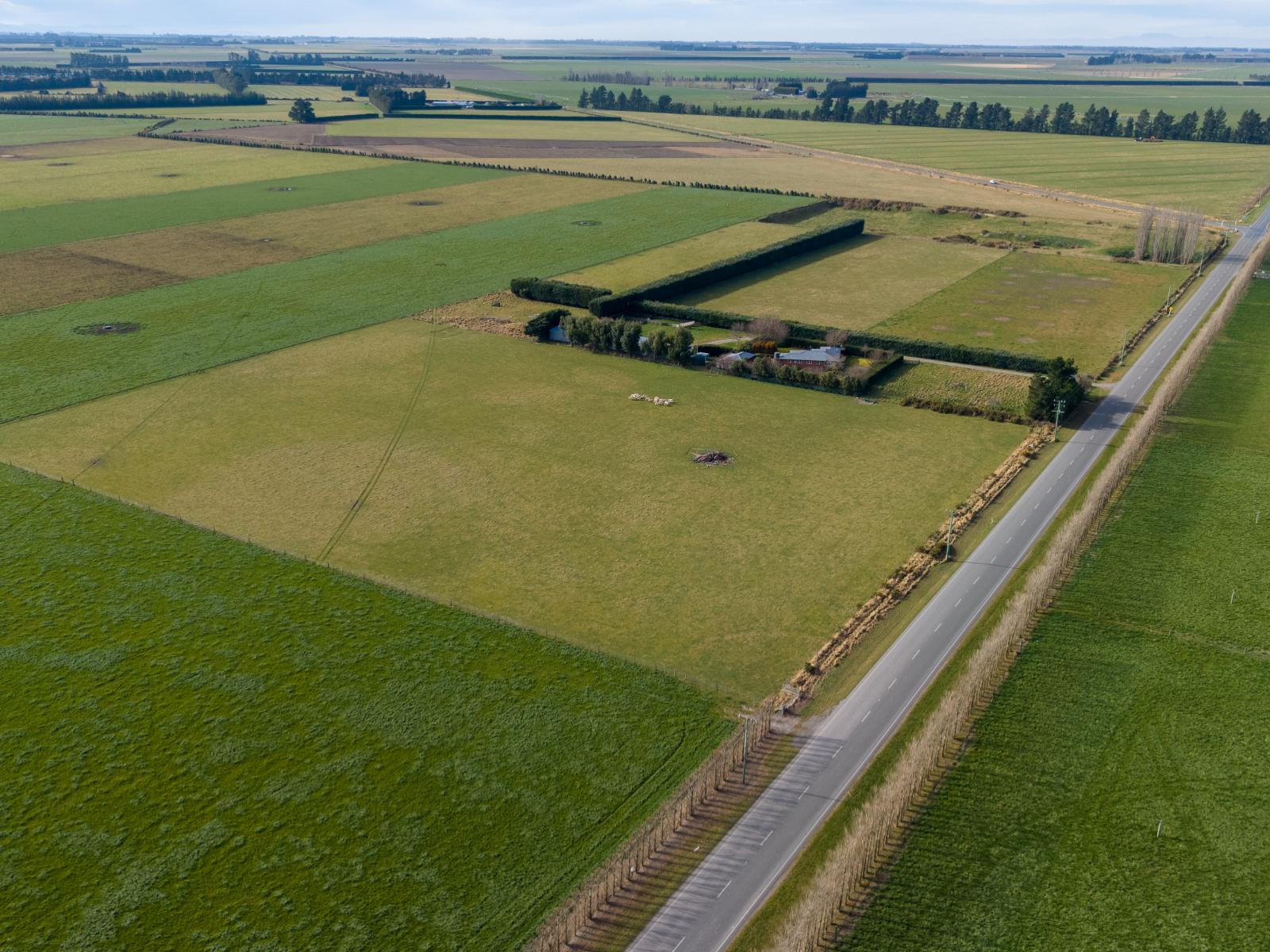 2898 Thompsons Track, Lauriston