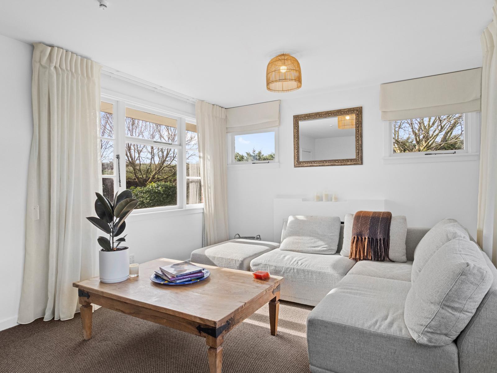2898 Thompsons Track, Lauriston