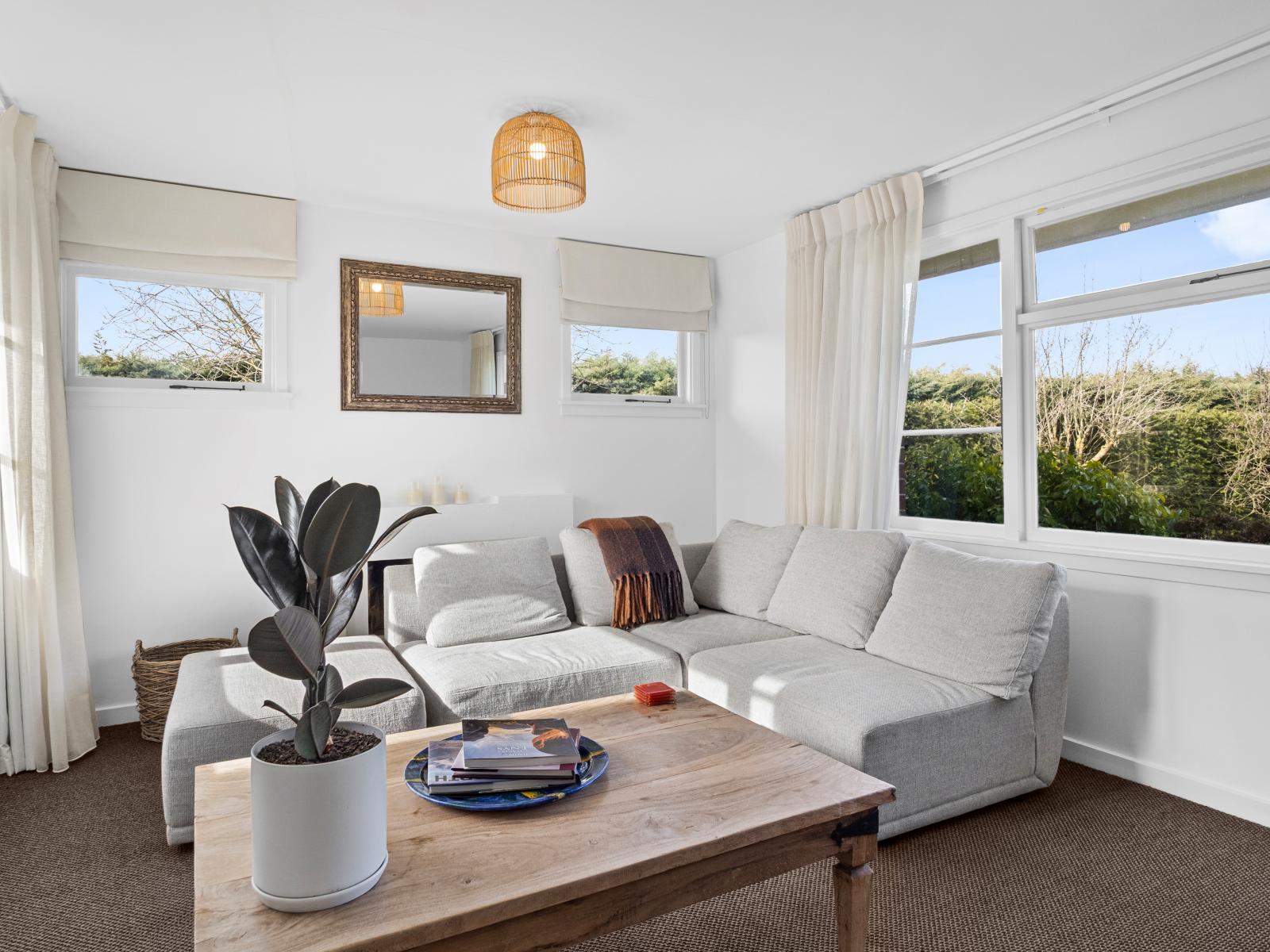 2898 Thompsons Track, Lauriston