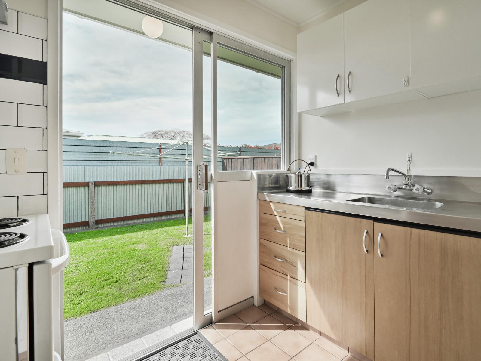 Unit 1, 805 Francis Hicks Avenue, Raureka