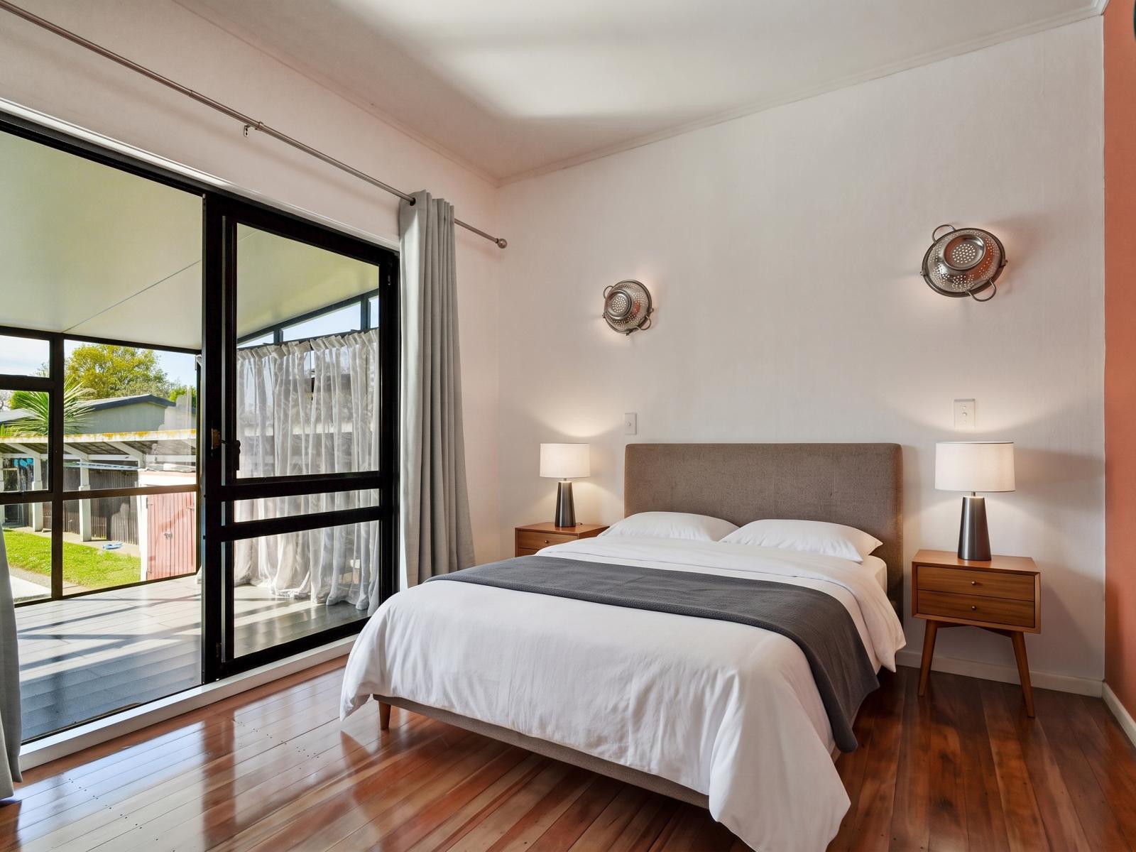 807 Oxford Street, St Leonards