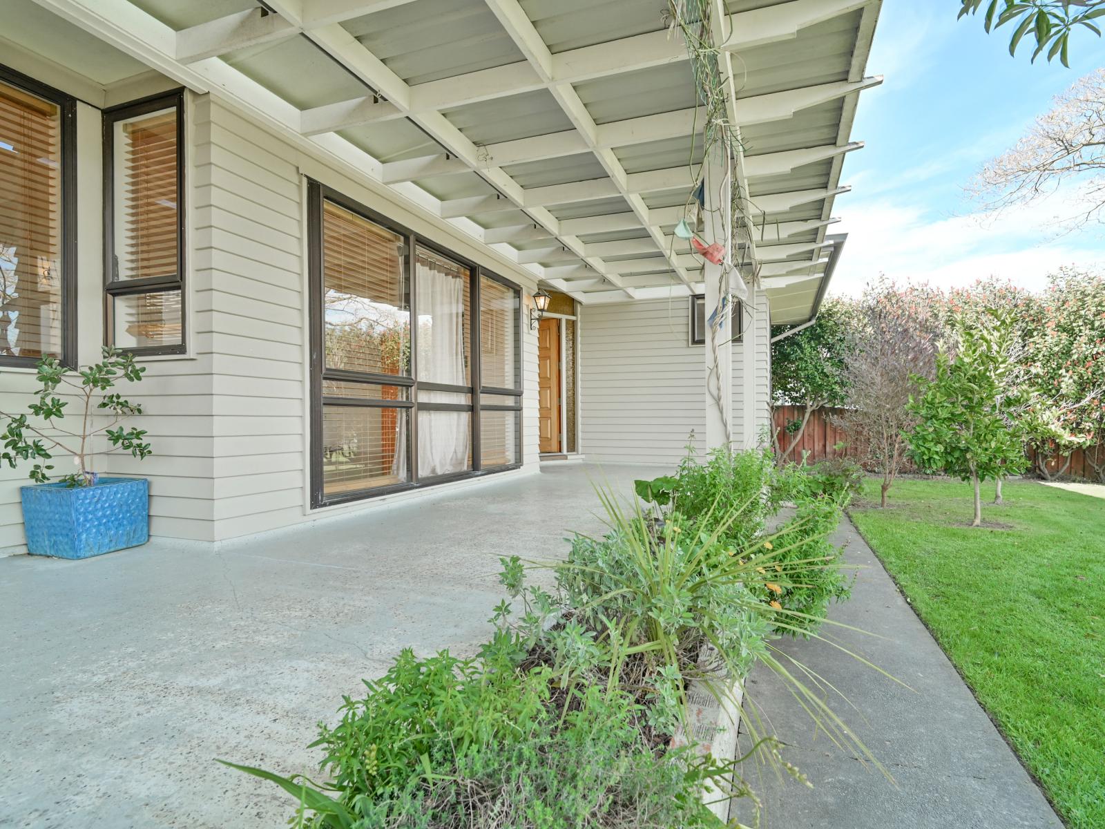 807 Oxford Street, St Leonards