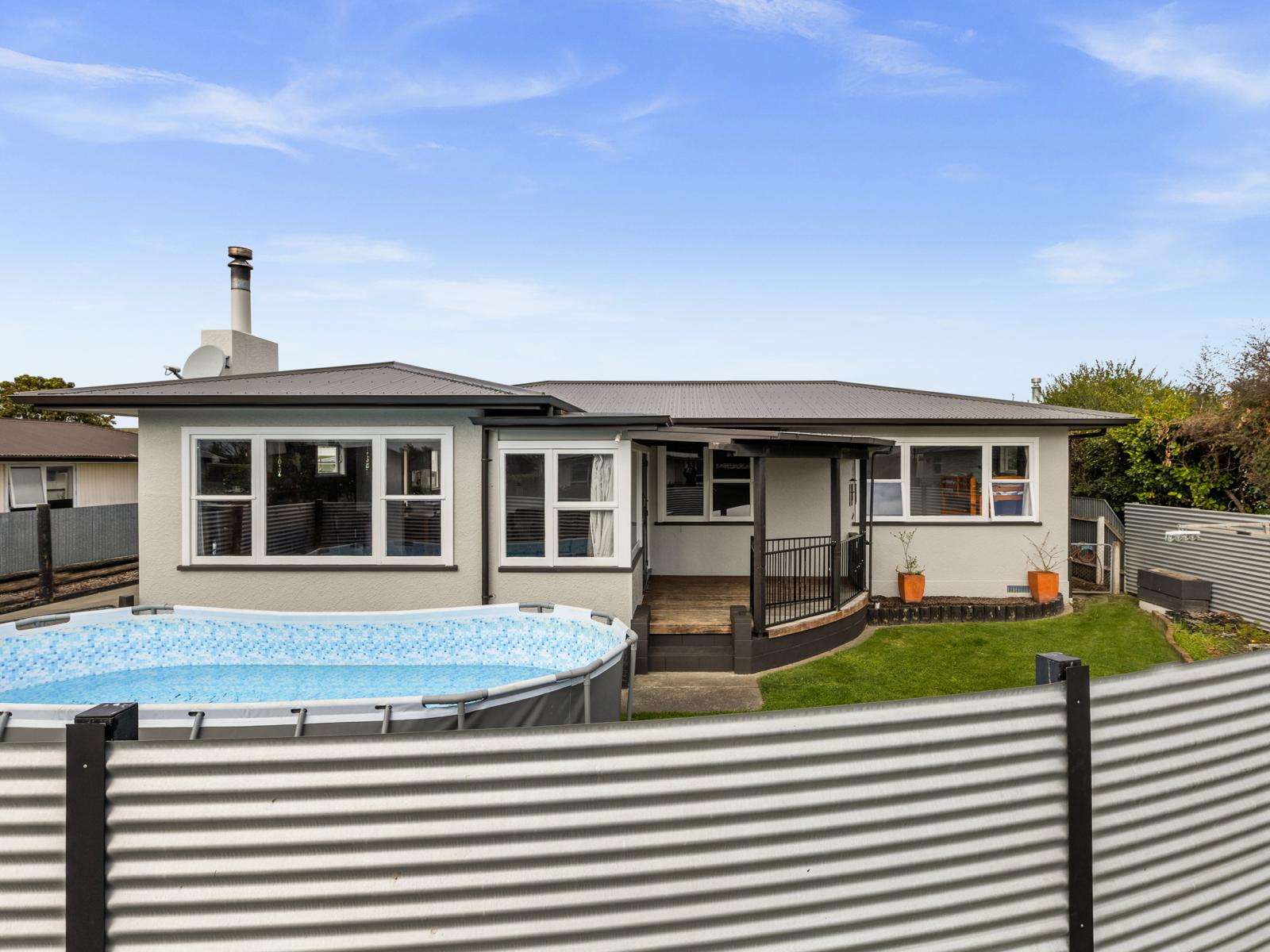 1305 Briggs Place, Mayfair