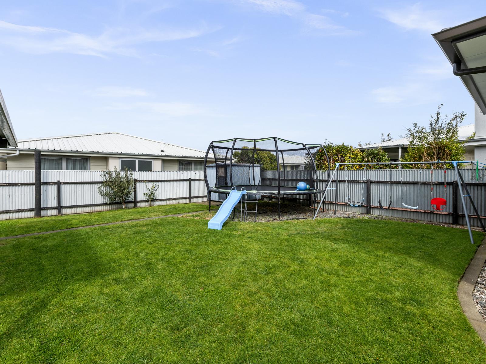 1305 Briggs Place, Mayfair