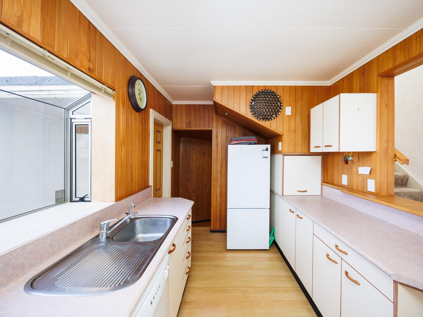31 Hunia Terrace, Himatangi Beach