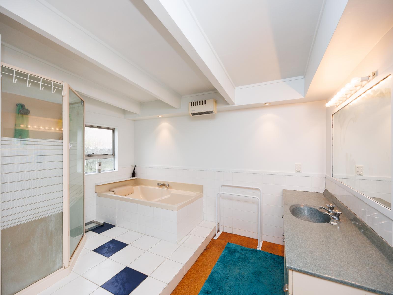 31 Hunia Terrace, Himatangi Beach